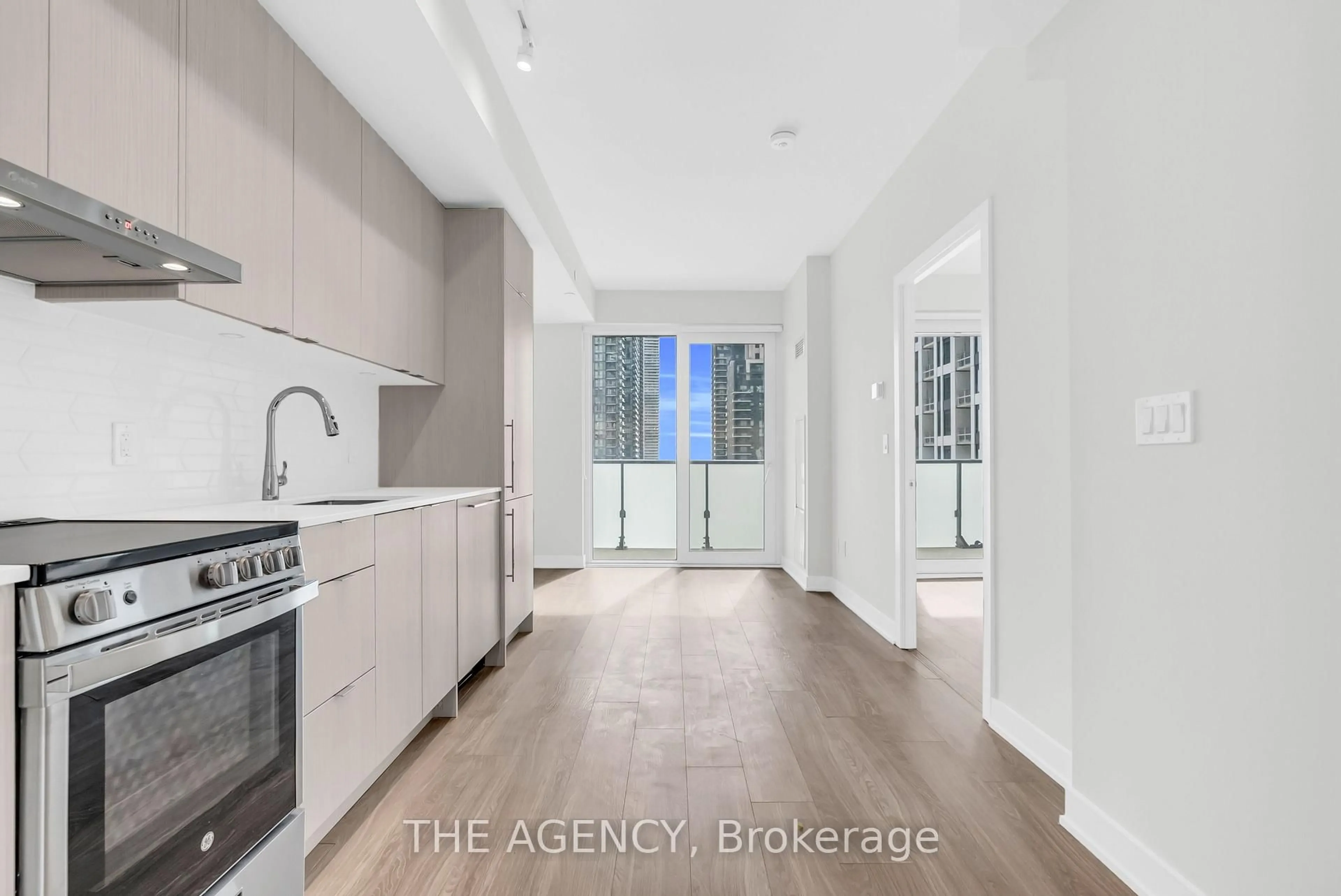 Unknown for 4130 Parkside Village Dr #1207, Mississauga Ontario L5B 0L7