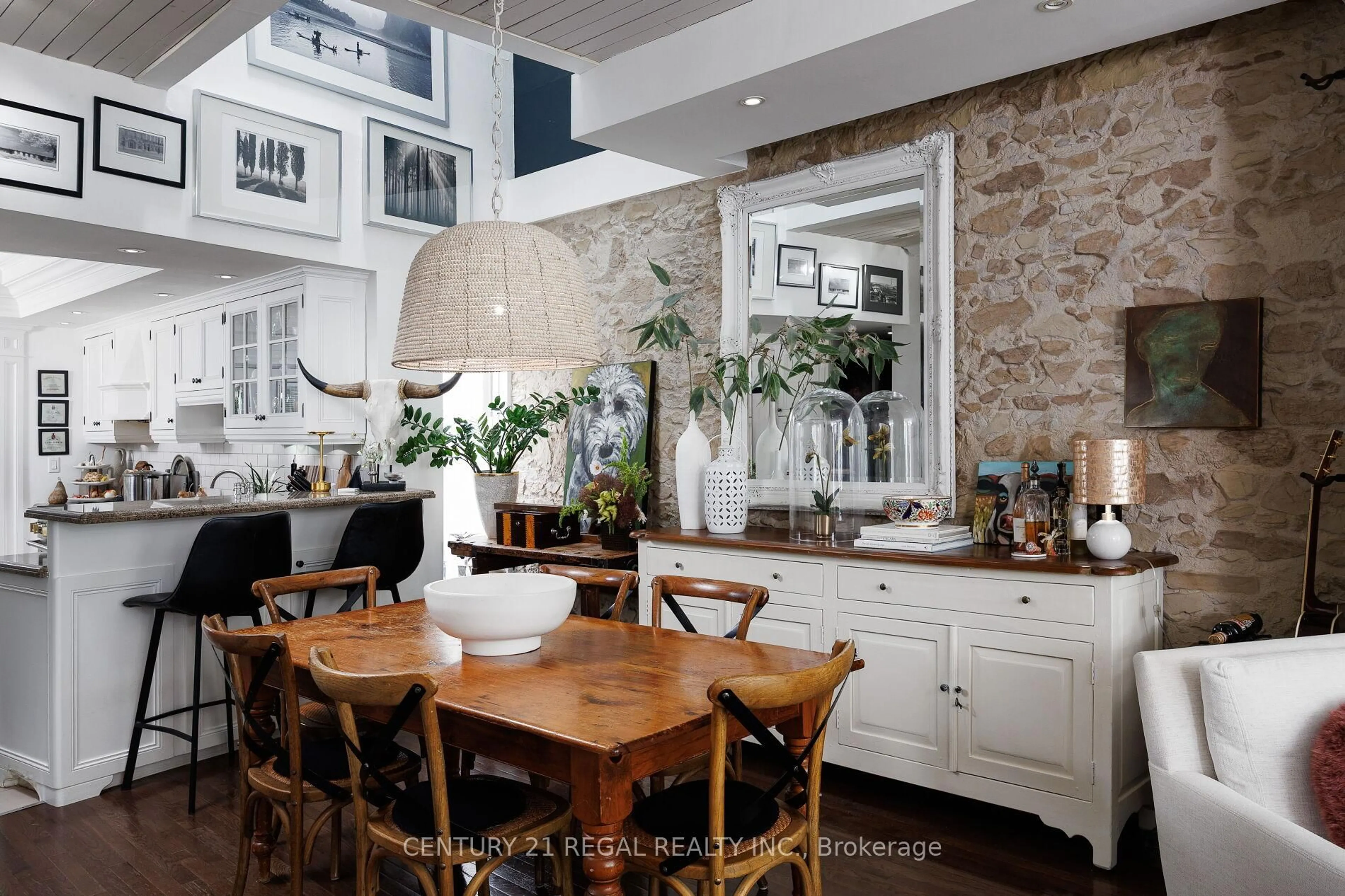 Unknown for 723 Durie St, Toronto Ontario M6S 3H4