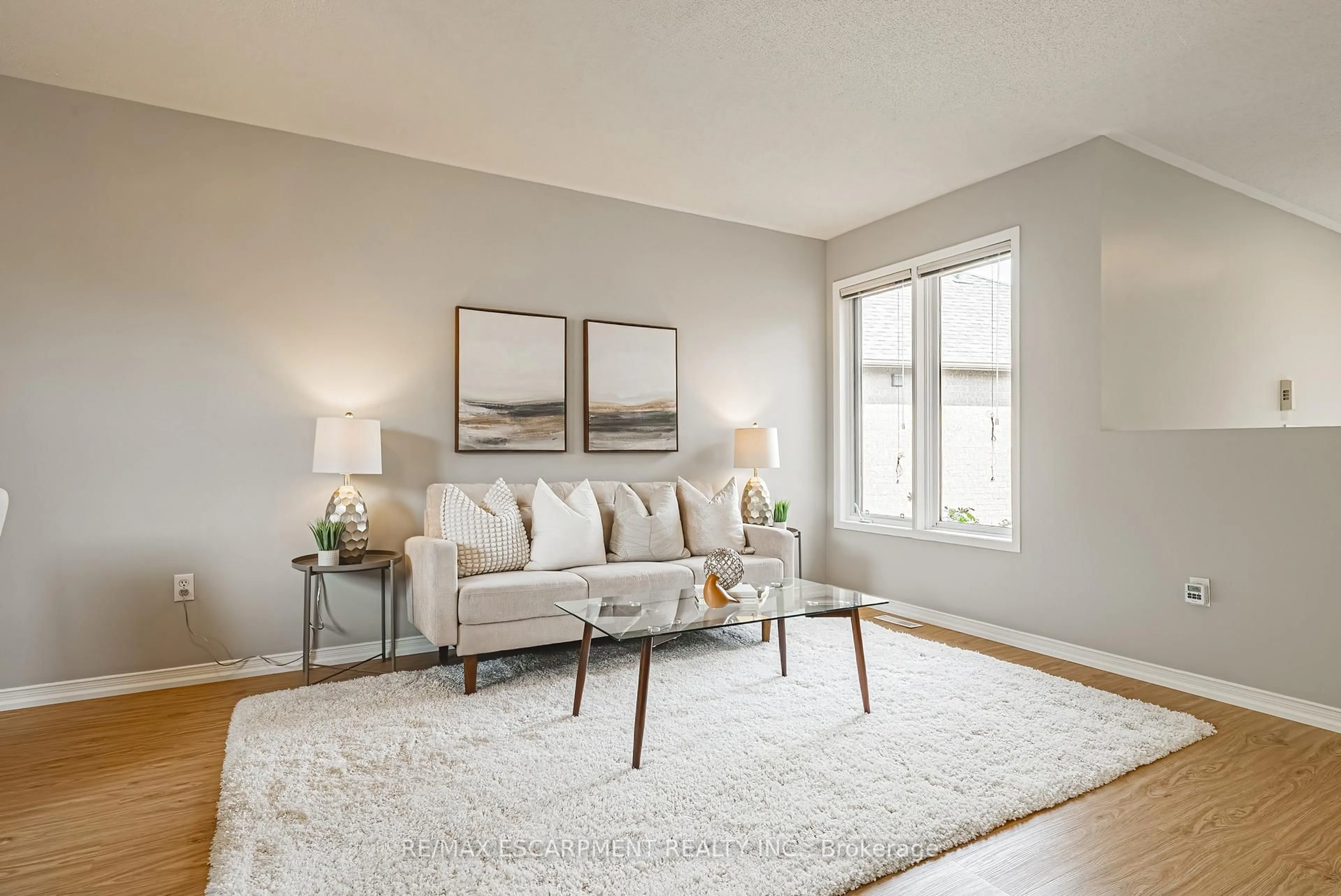 Living room with furniture, unknown for 12 Summerfield Cres, Brampton Ontario L6X 4L3