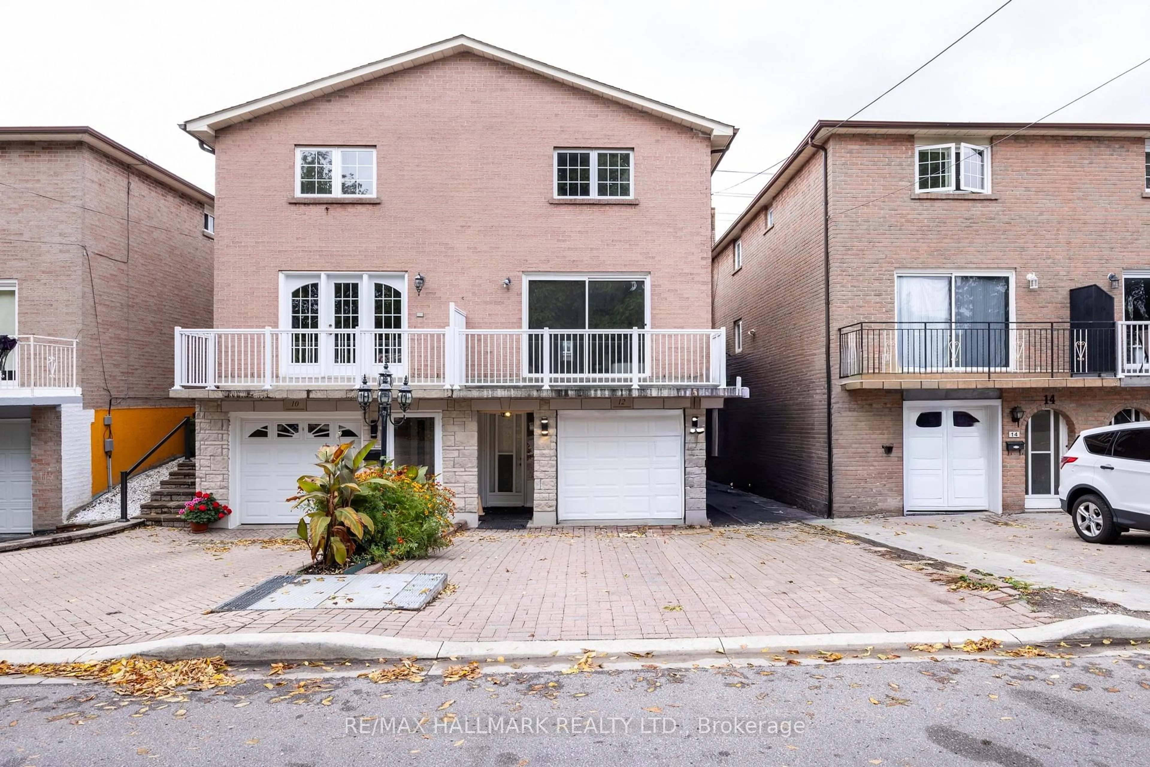 Unknown for 12 Outlook Garden Blvd, Toronto Ontario M6N 4Z4