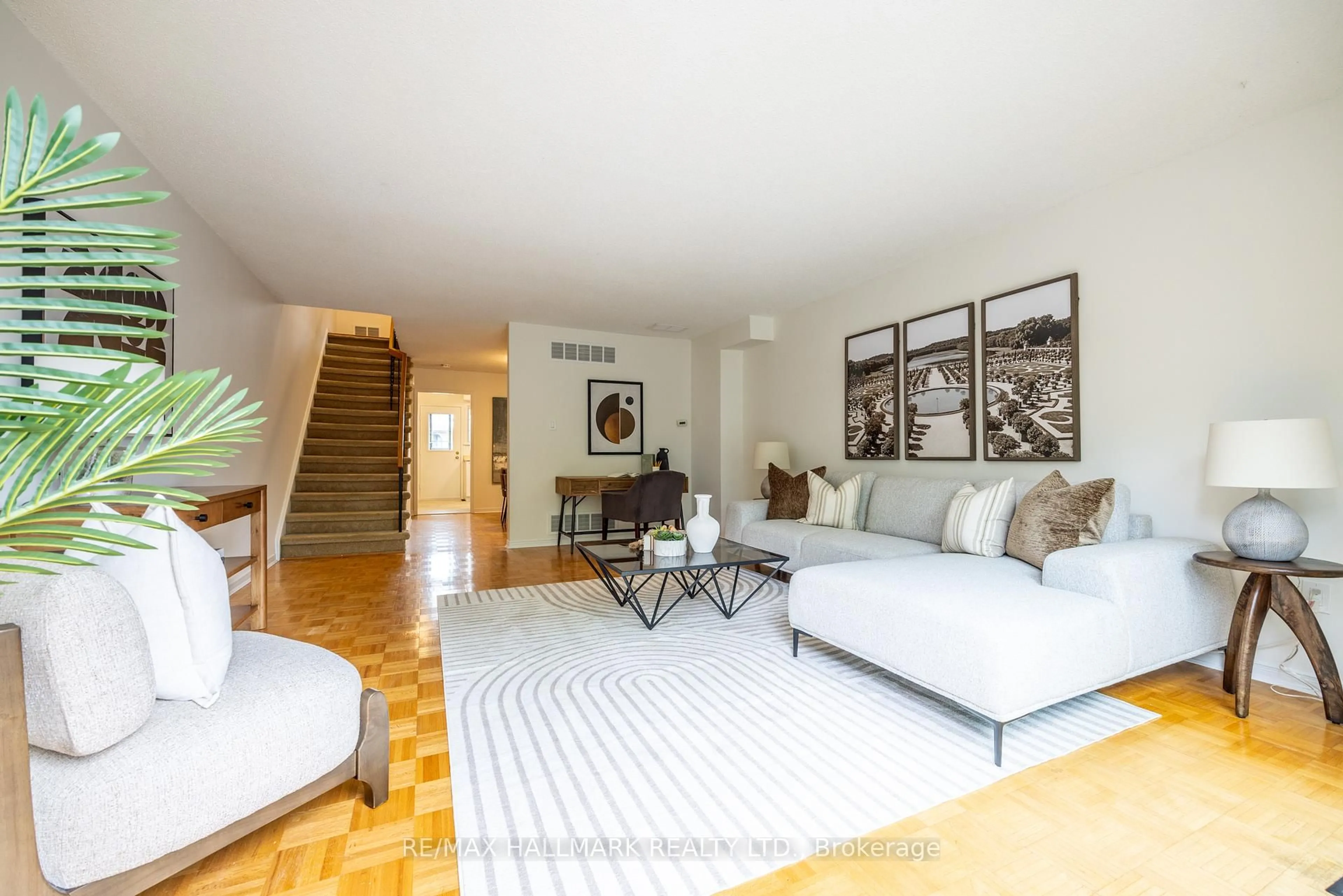 Living room with furniture, unknown for 12 Outlook Garden Blvd, Toronto Ontario M6N 4Z4