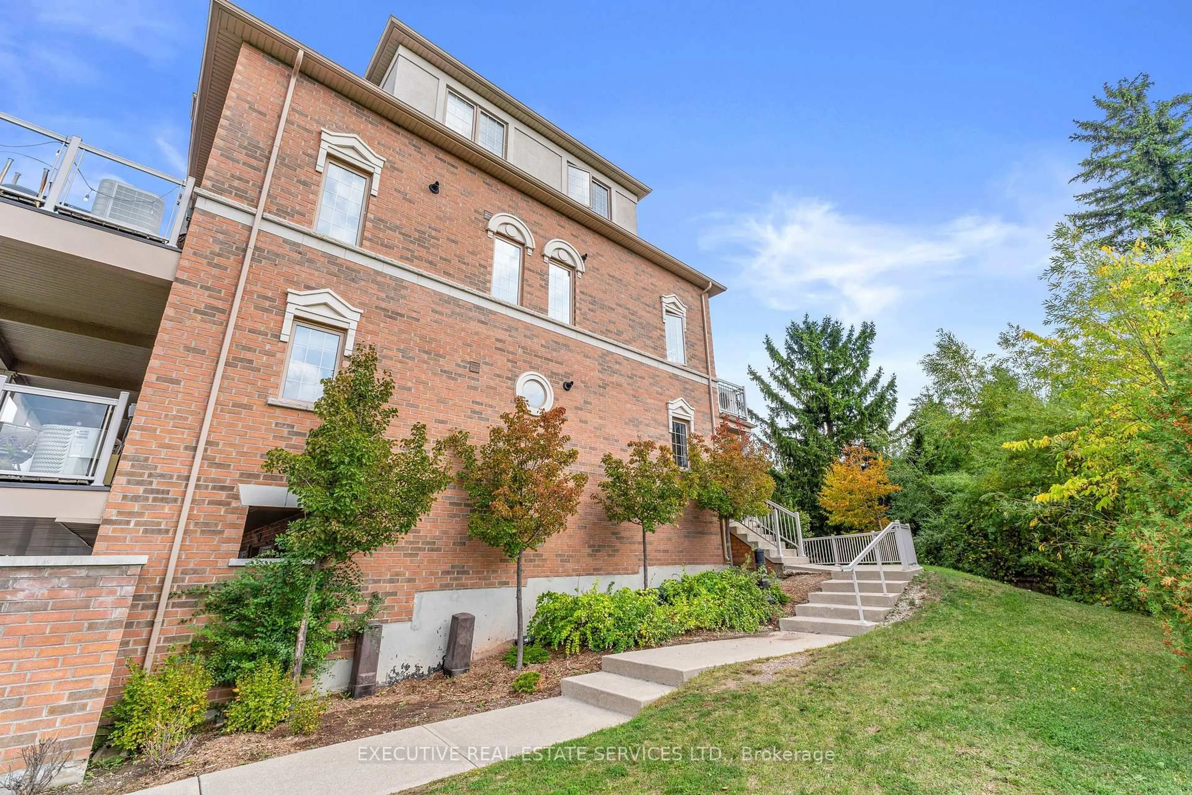 Home with brick exterior material, building for 180 Howden Blvd #79, Brampton Ontario L6S 0E6