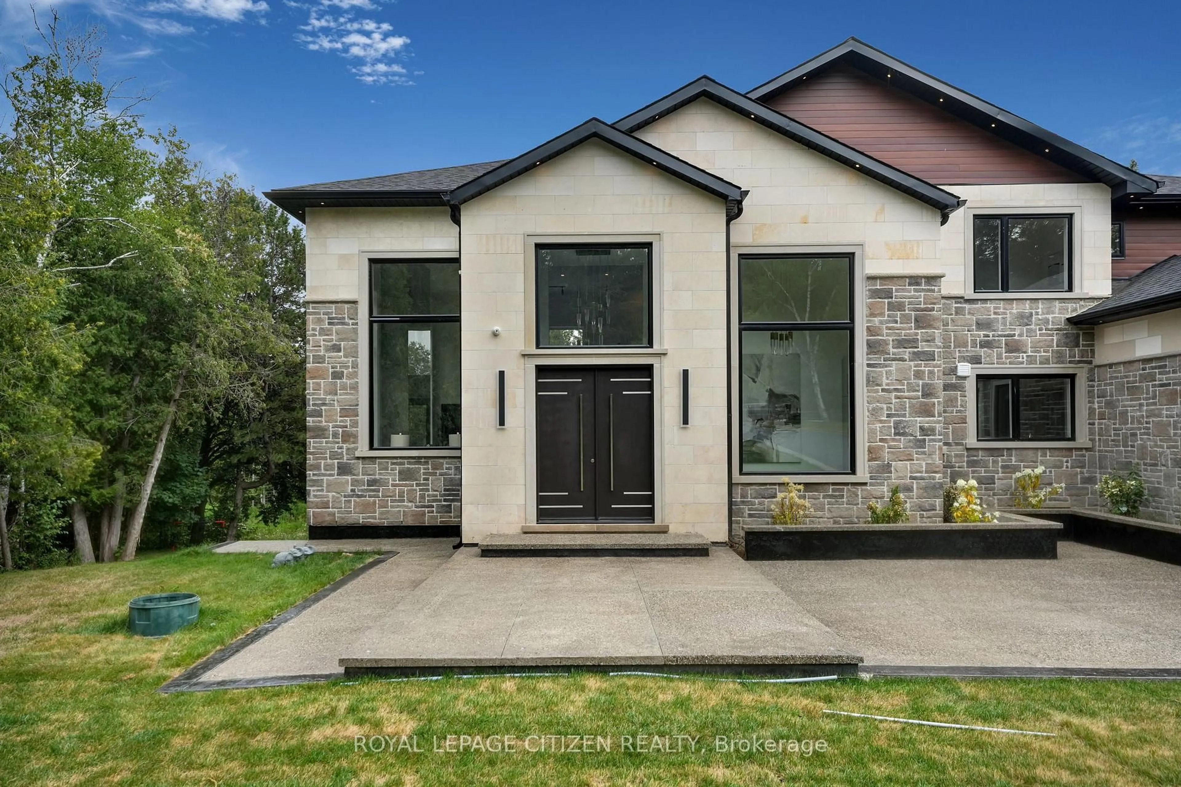 Home with brick exterior material, street for 14 Cedar Dr, Caledon Ontario L7K 1H4