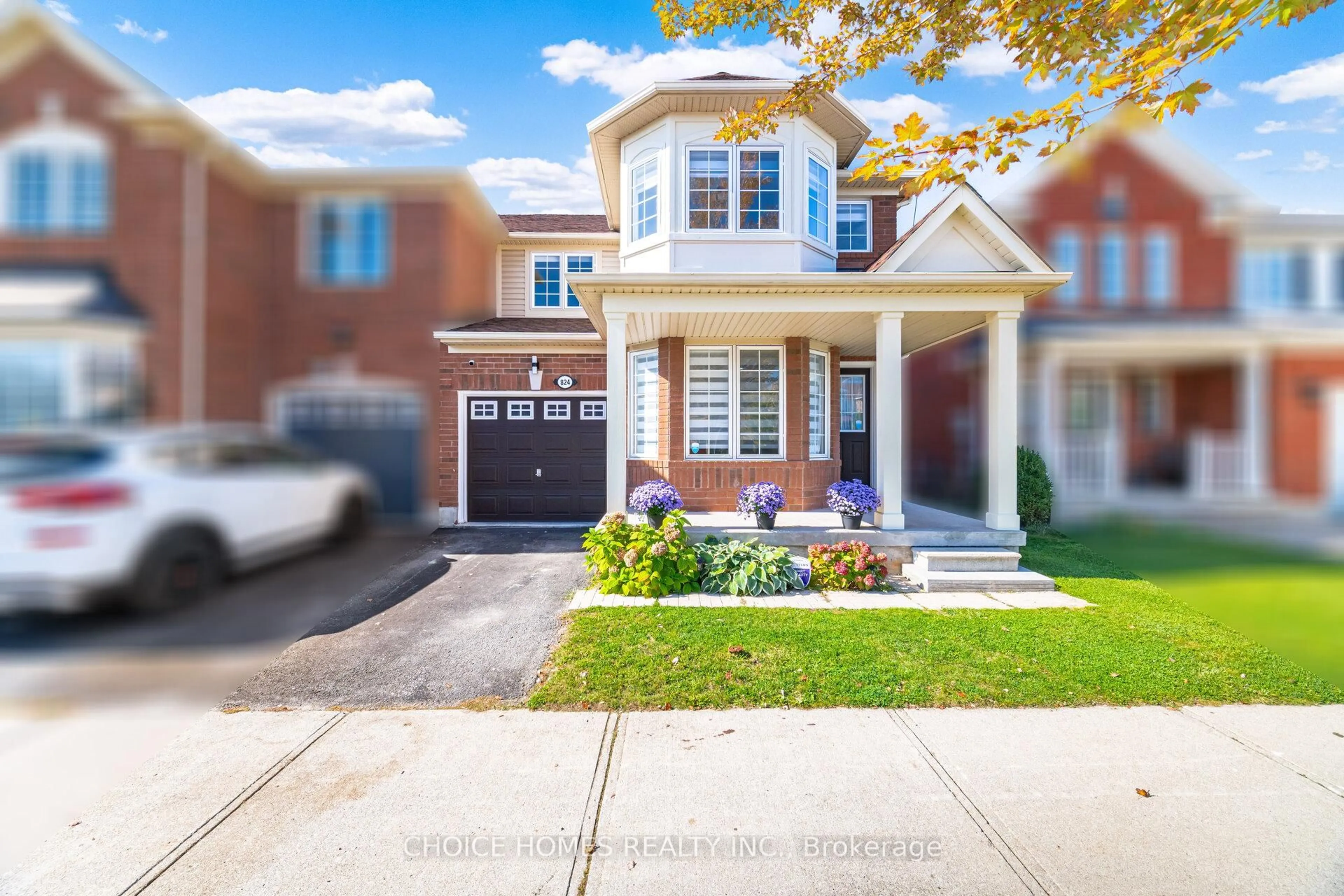 Home with brick exterior material, street for 824 Ferguson Dr, Milton Ontario L9T 6L4