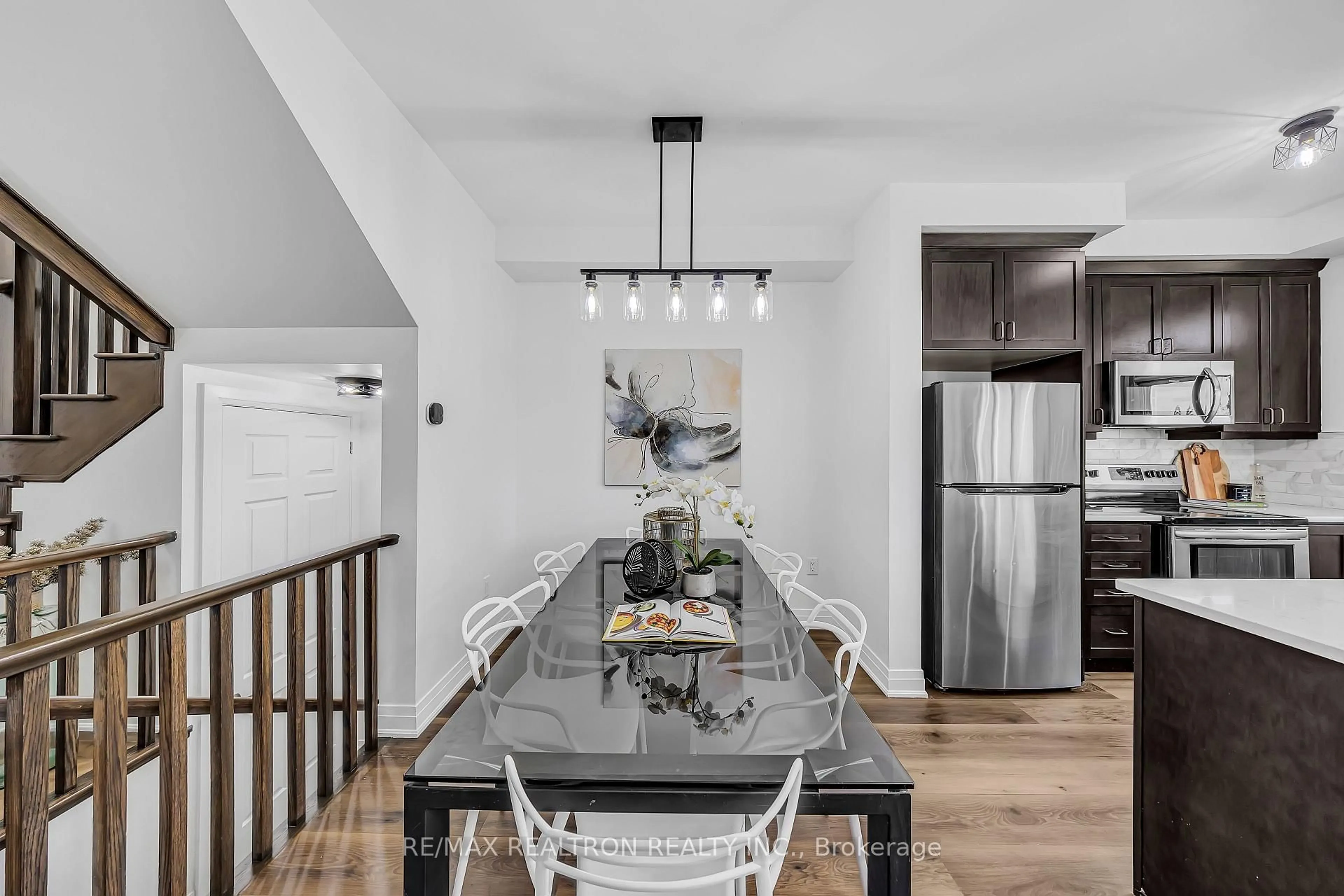 Open concept kitchen, ceramic/tile floor for 8 Emily St, Brampton Ontario L7A 0A9