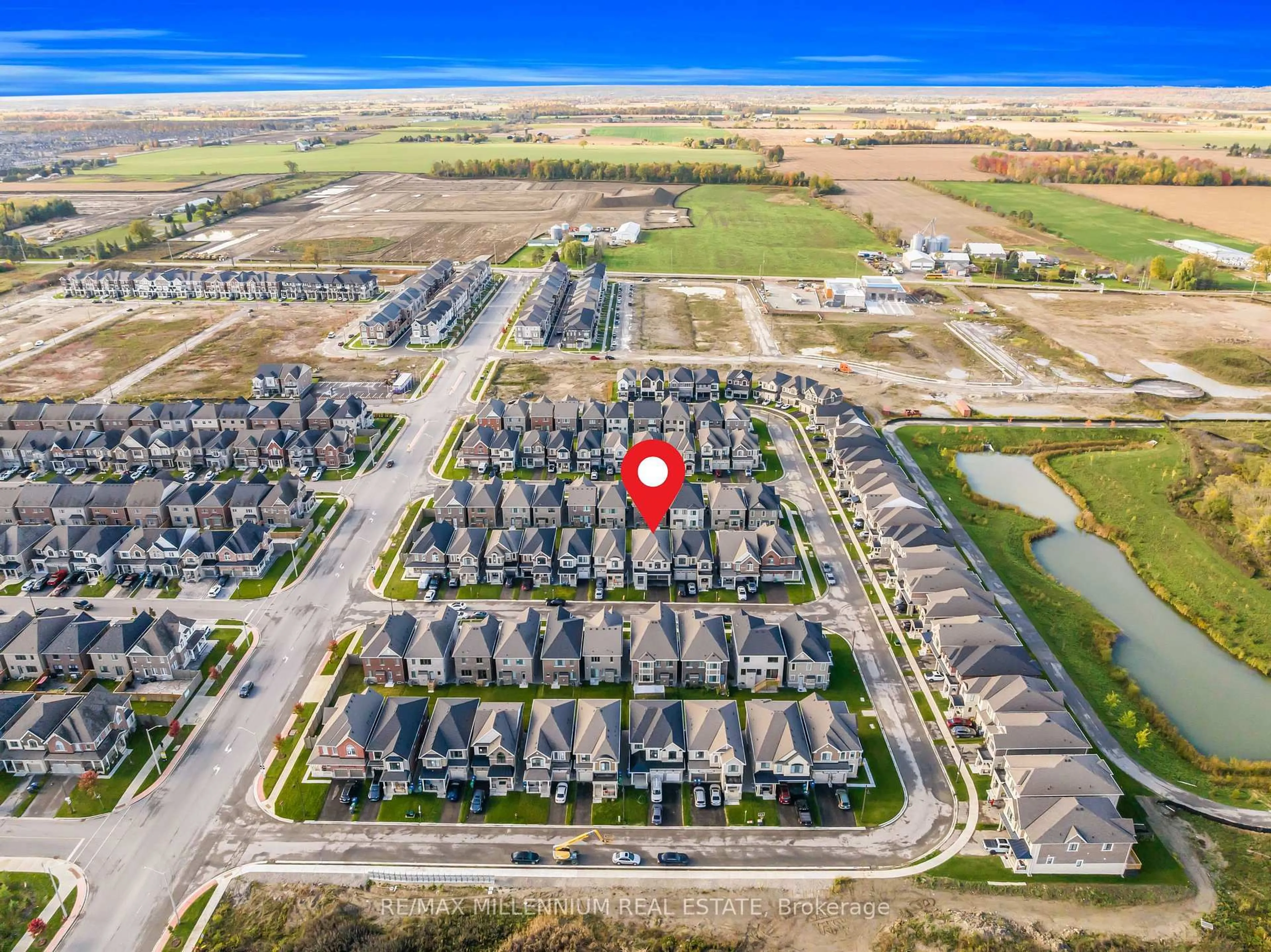 A pic from outside/outdoor area/front of a property/back of a property/a pic from drone, water/lake/river/ocean view for 14 Cloudberry St, Caledon Ontario L7C 3H1
