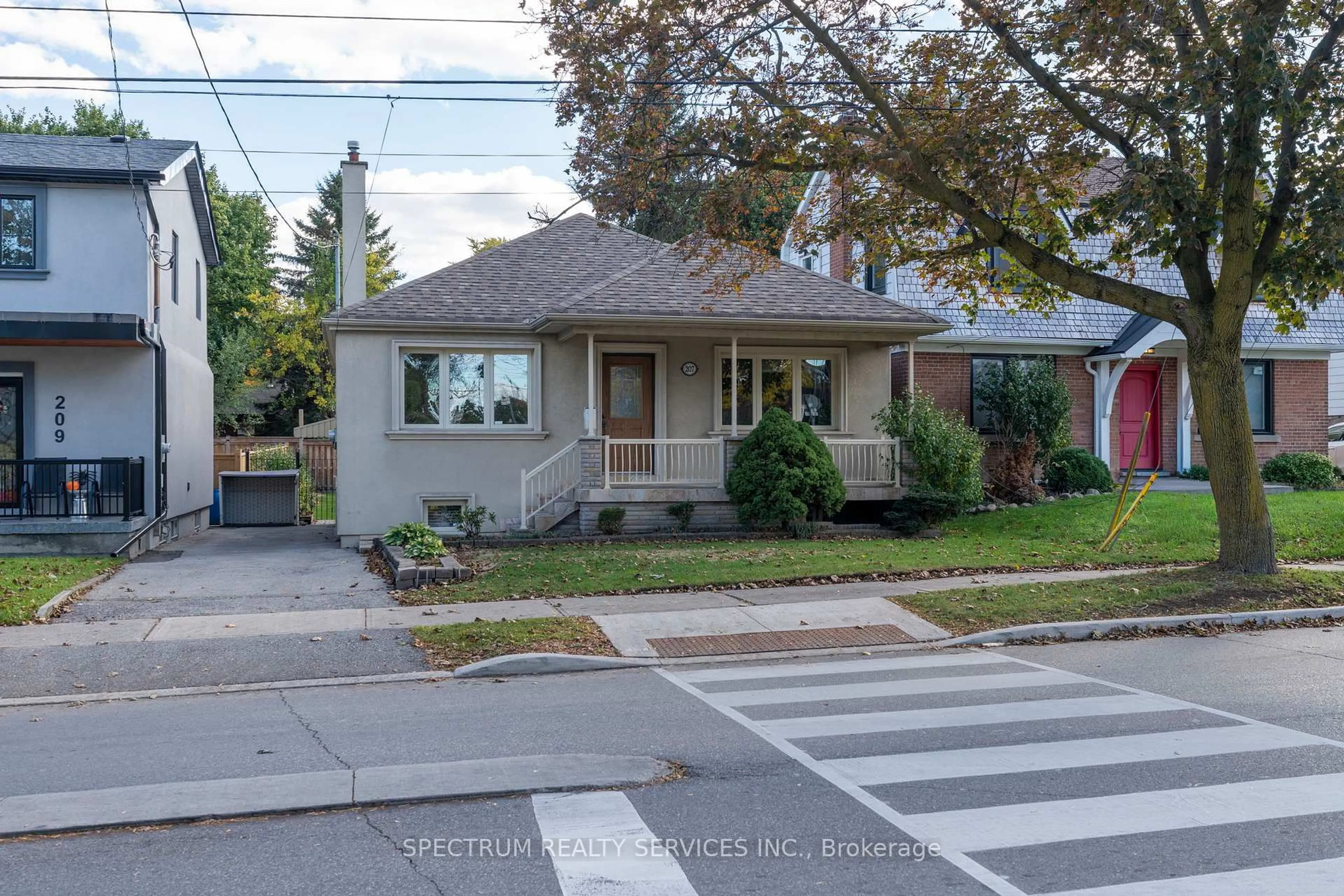 Unknown for 207 Church St, Toronto Ontario M9N 1N9