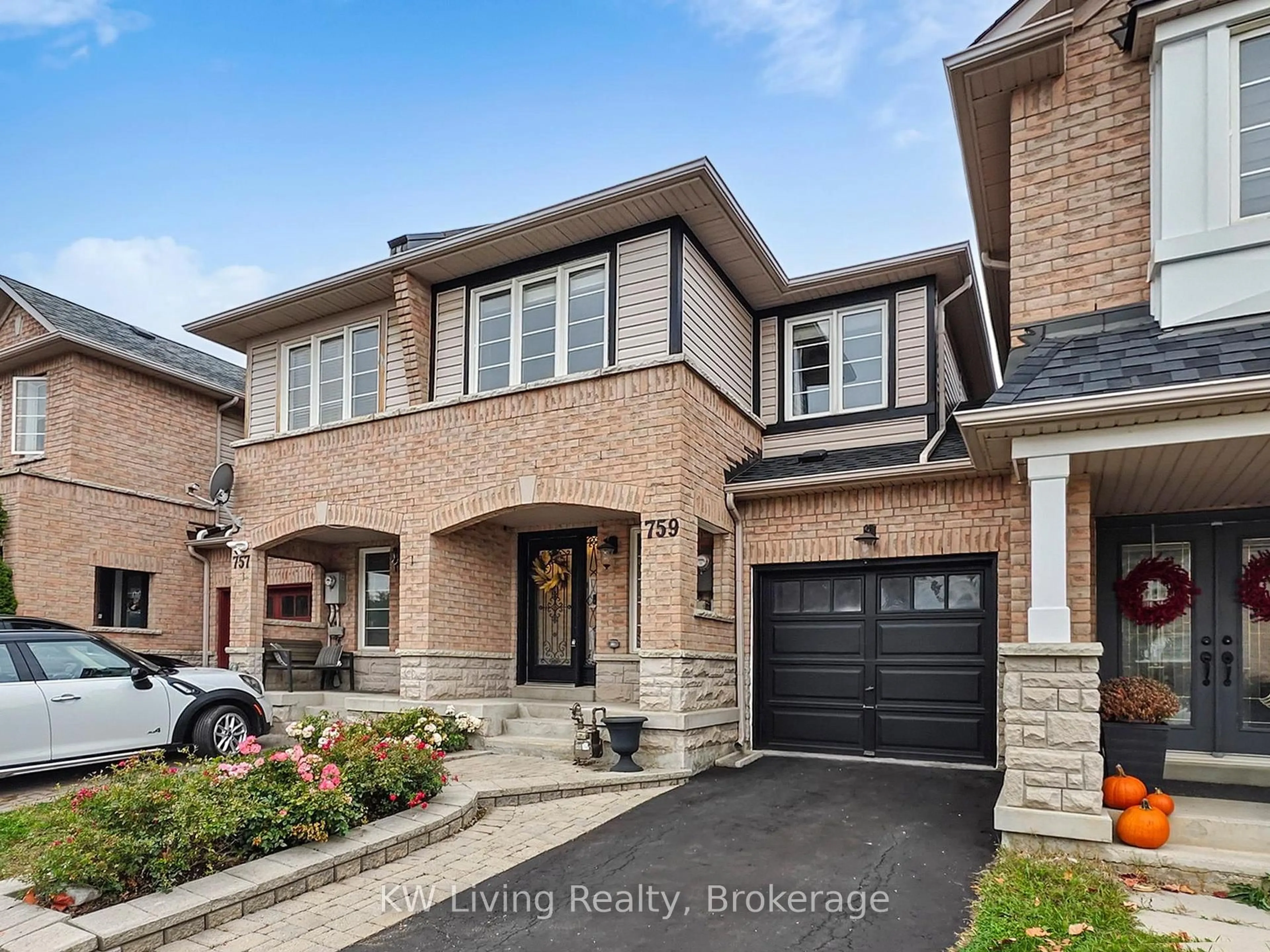 Home with brick exterior material, street for 759 Gleeson Rd, Milton Ontario L9T 0C1