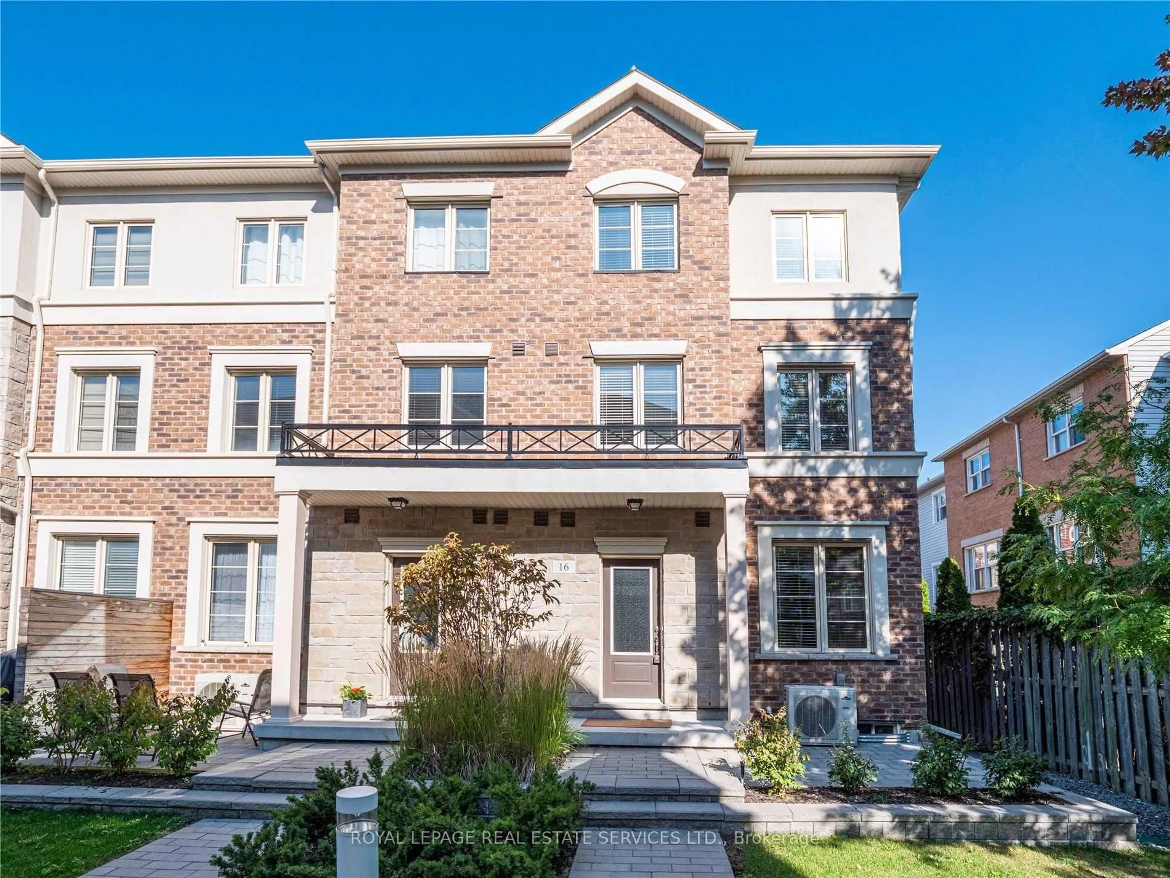 Home with brick exterior material, street for 636 Evans Ave #16, Toronto Ontario M8W 2W6