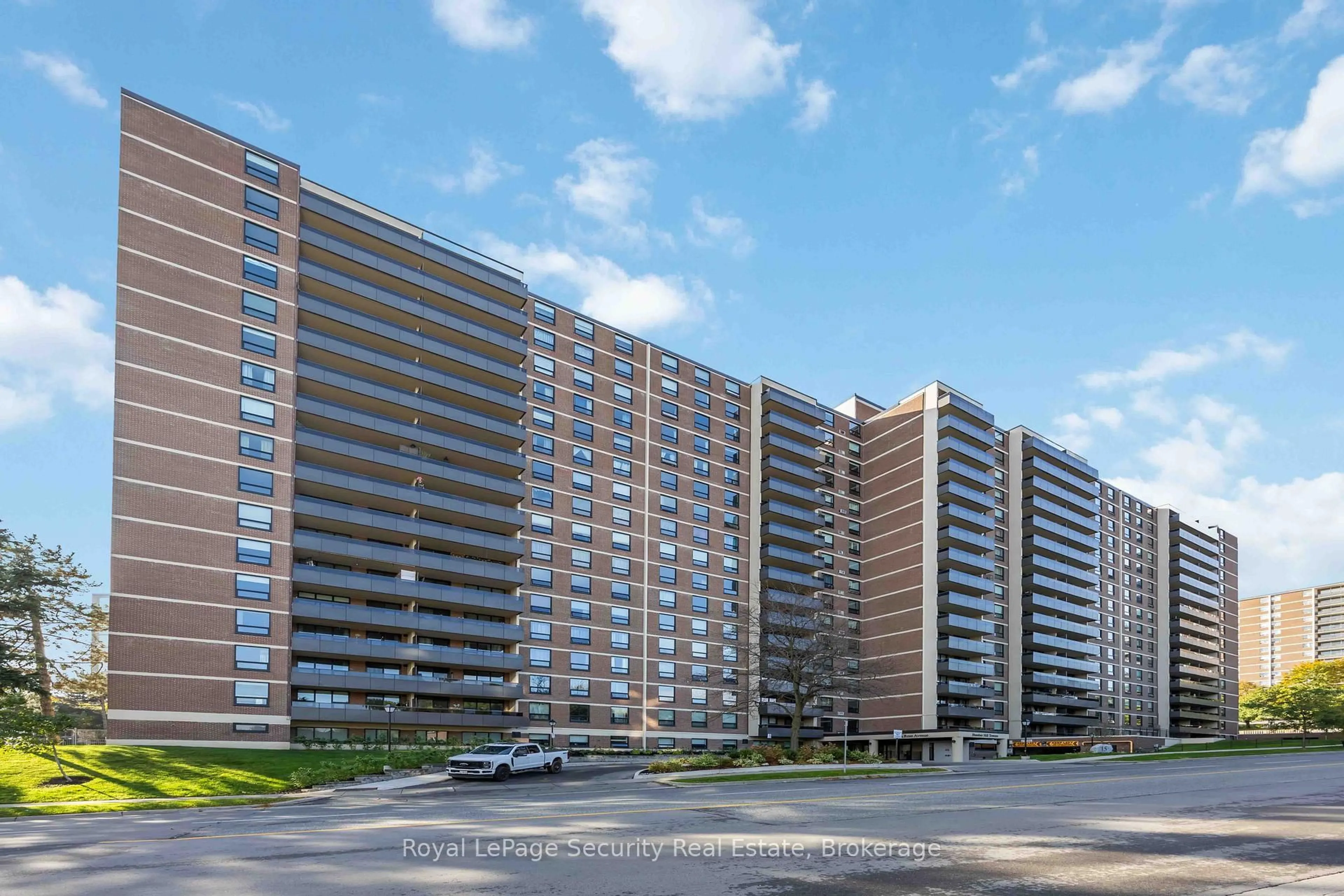 Unknown for 15 La Rose Ave #1517, Toronto Ontario M9P 1A7