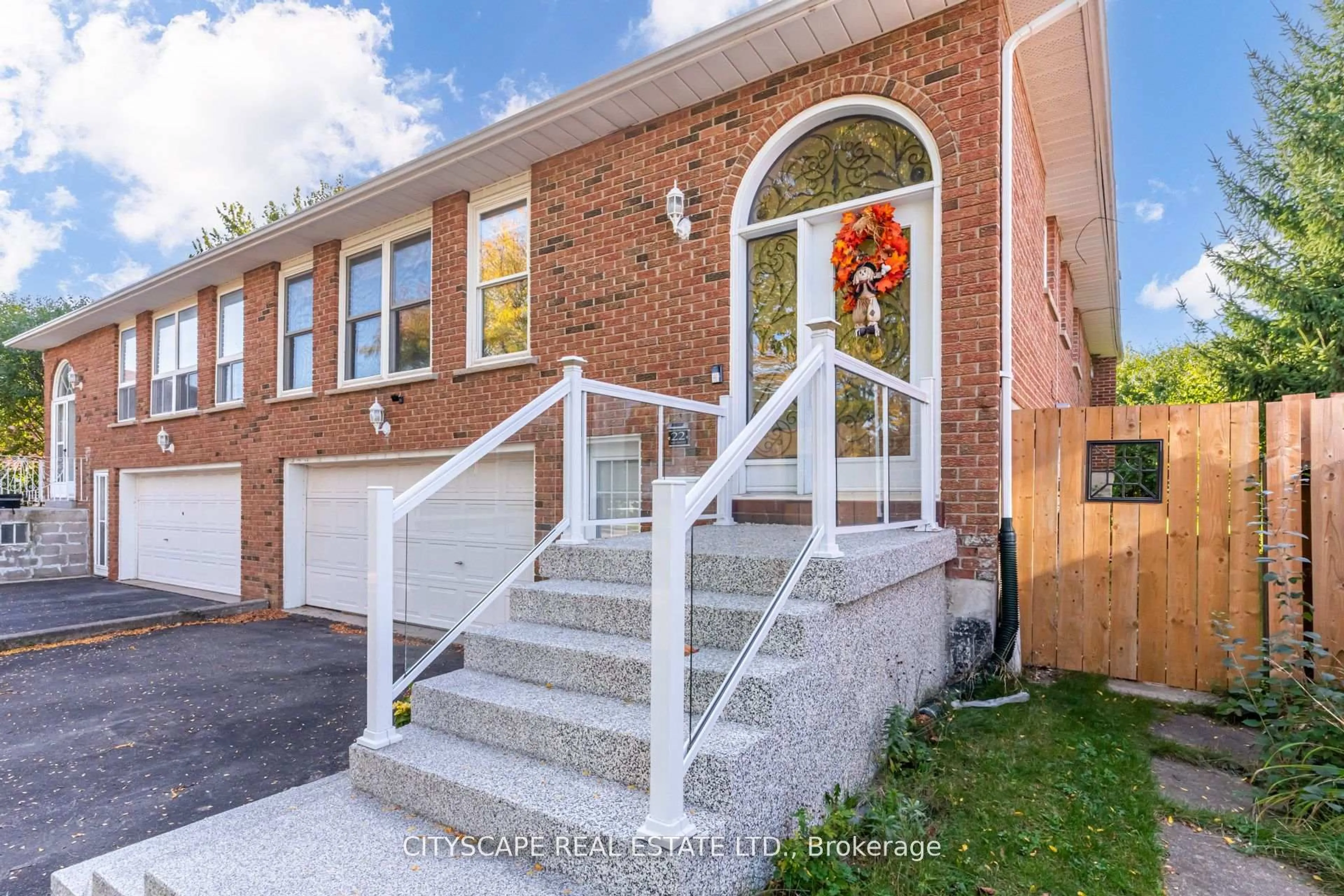 Home with brick exterior material, street for 22 Jade Cres, Brampton Ontario L6S 3H1