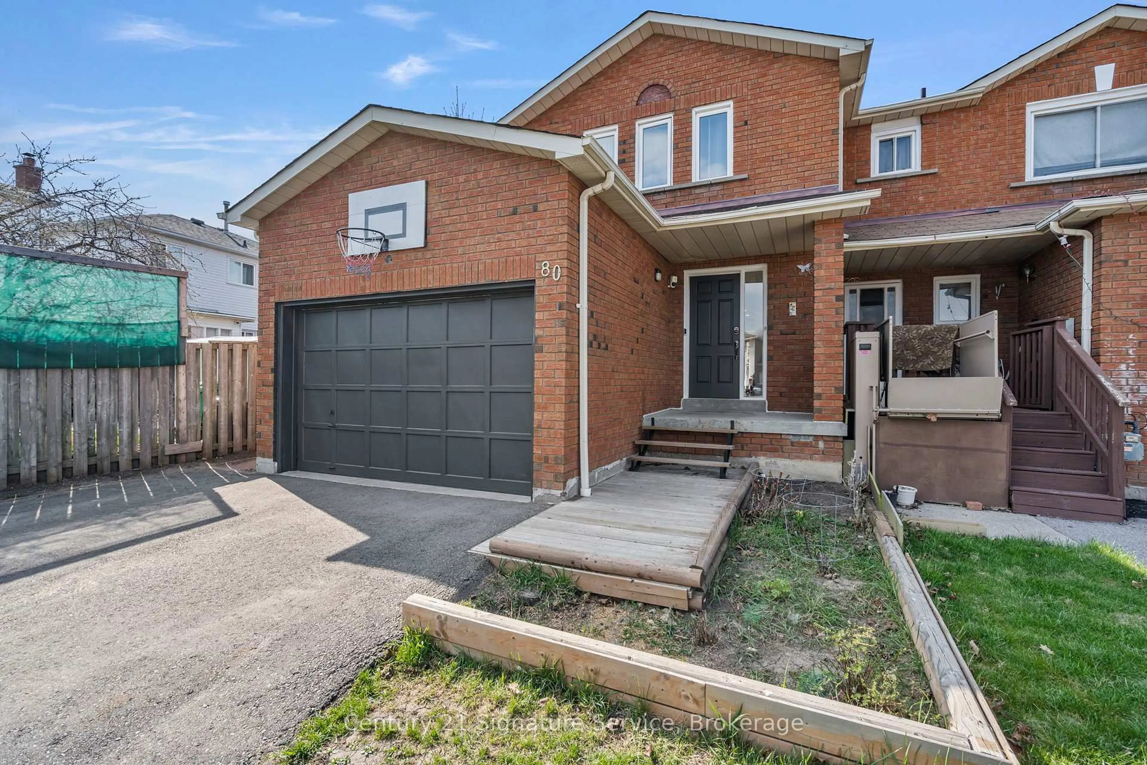Home with brick exterior material, street for 80 Dutch Cres, Brampton Ontario L6Y 3X1