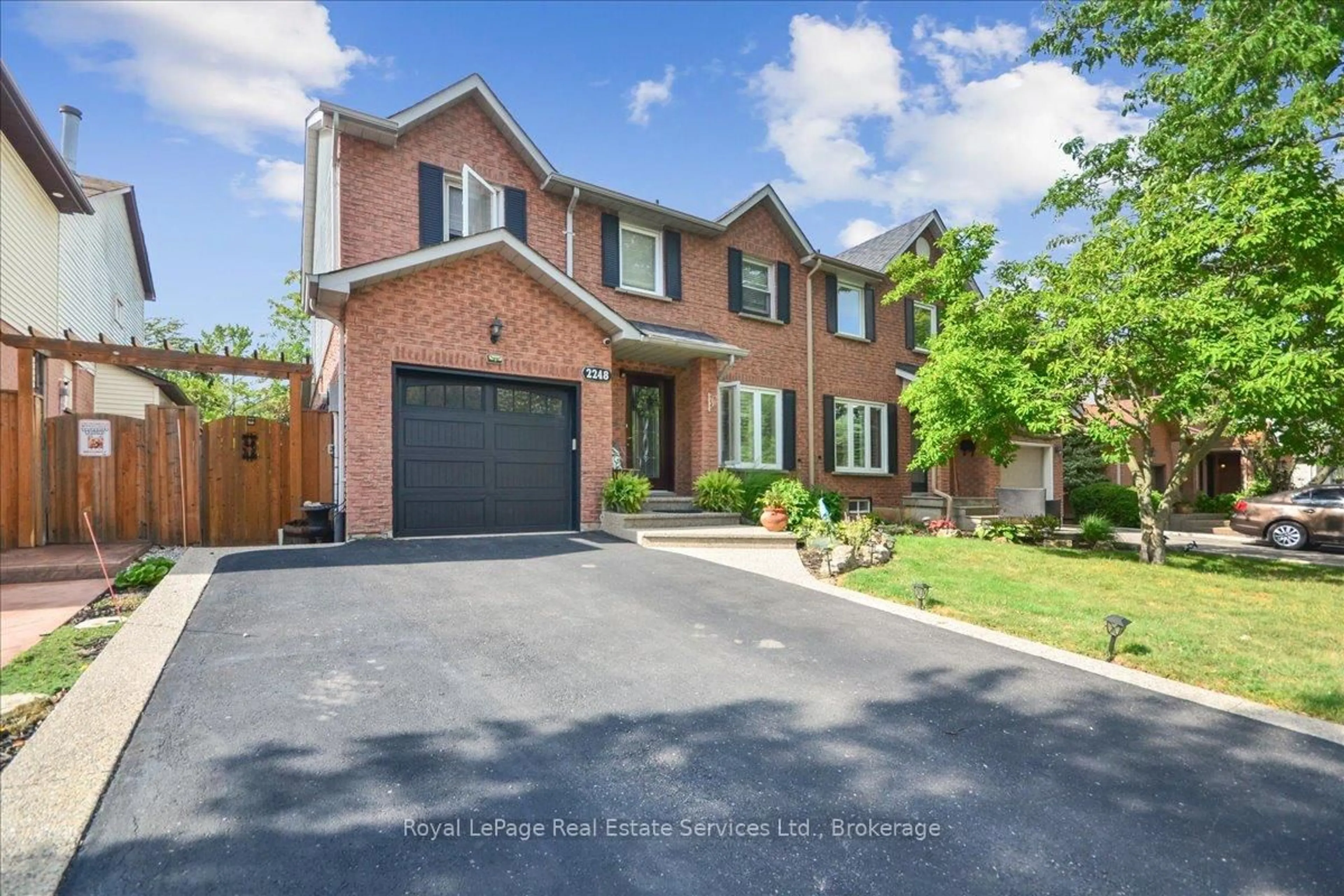 Home with brick exterior material, street for 2248 MacLennan Dr, Oakville Ontario L6H 5K1
