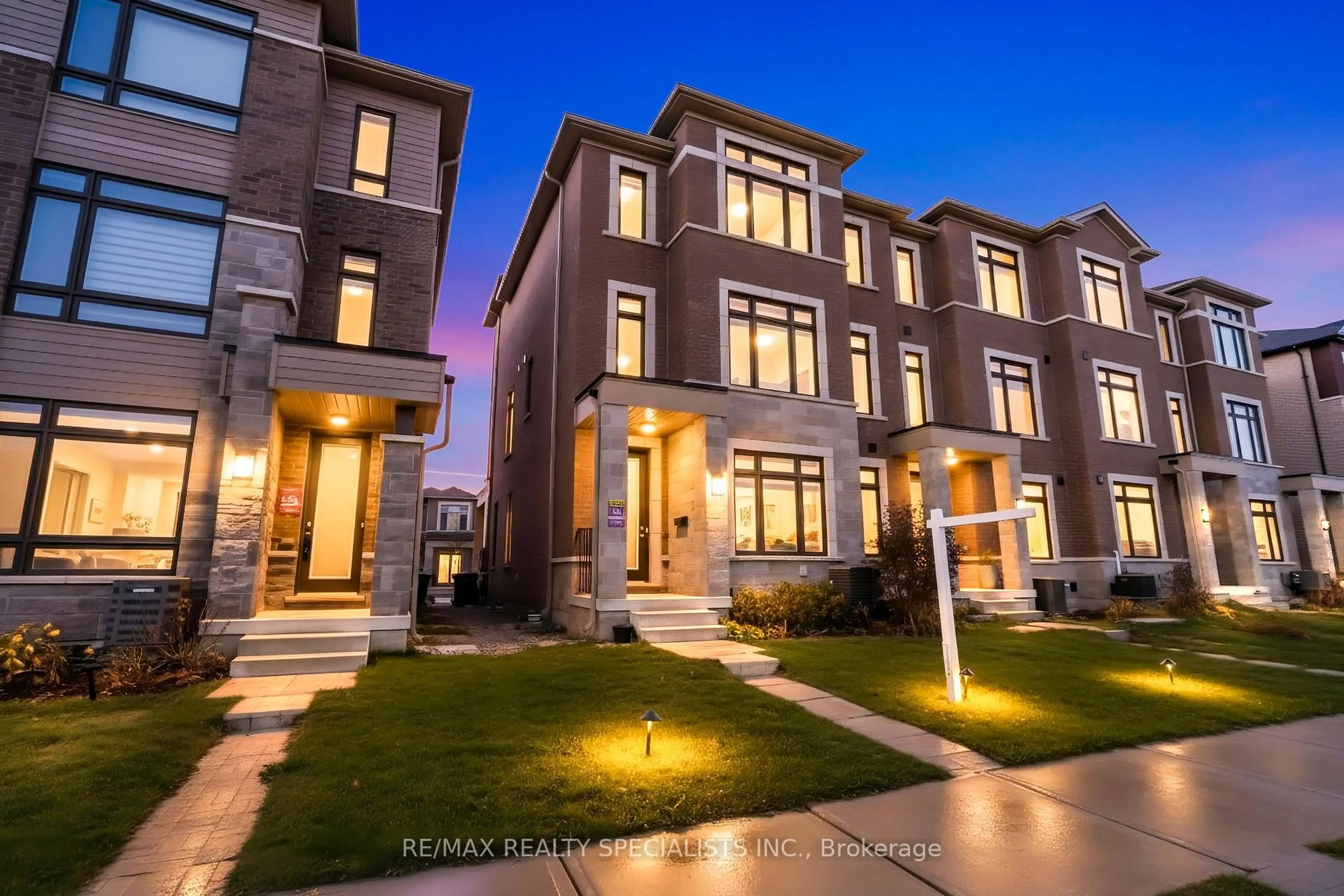 Unknown for 20 Ravenberry St, Brampton Ontario L6P 4P5