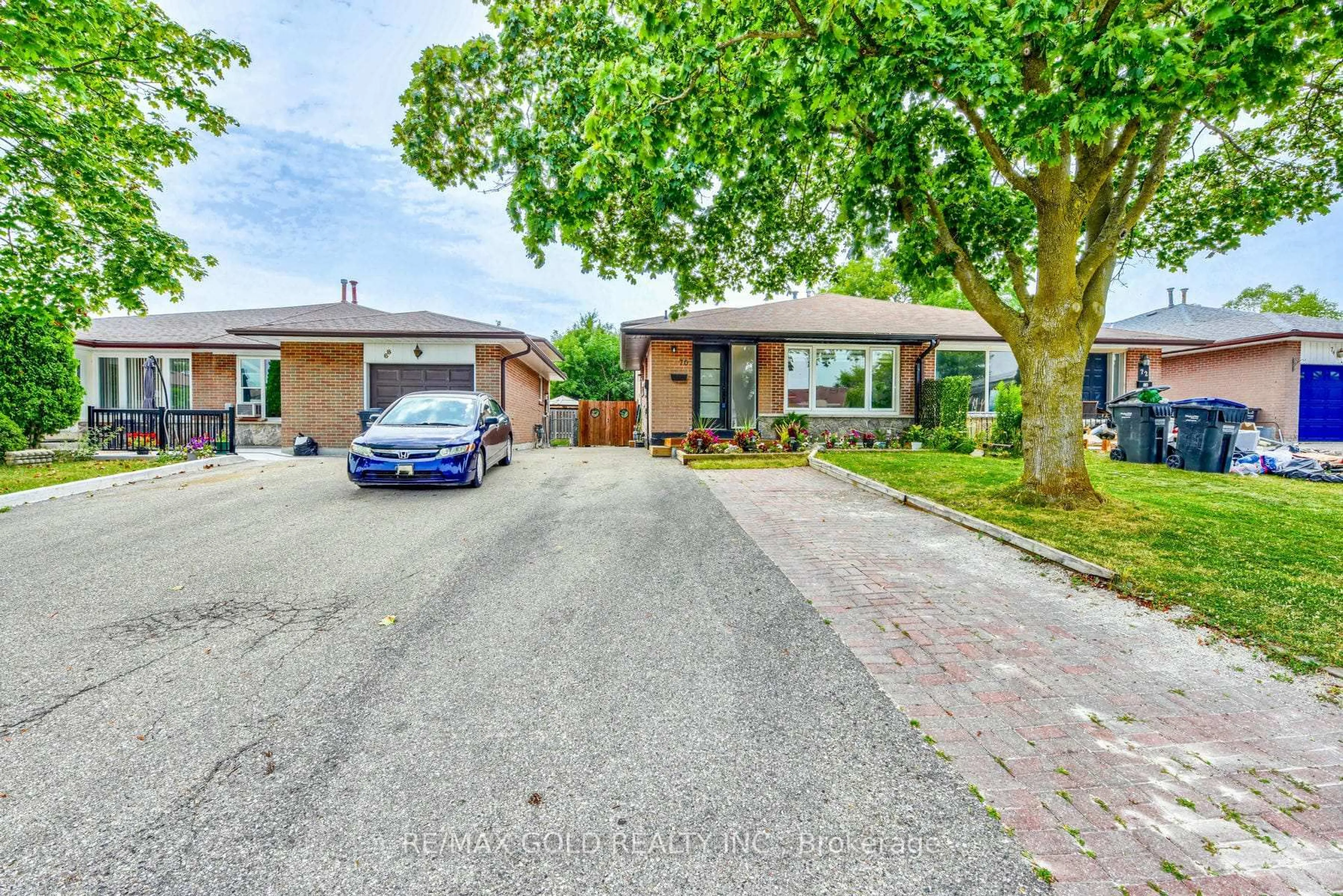 Home with brick exterior material, street for 70 Wilton Dr, Brampton Ontario L6W 3A1