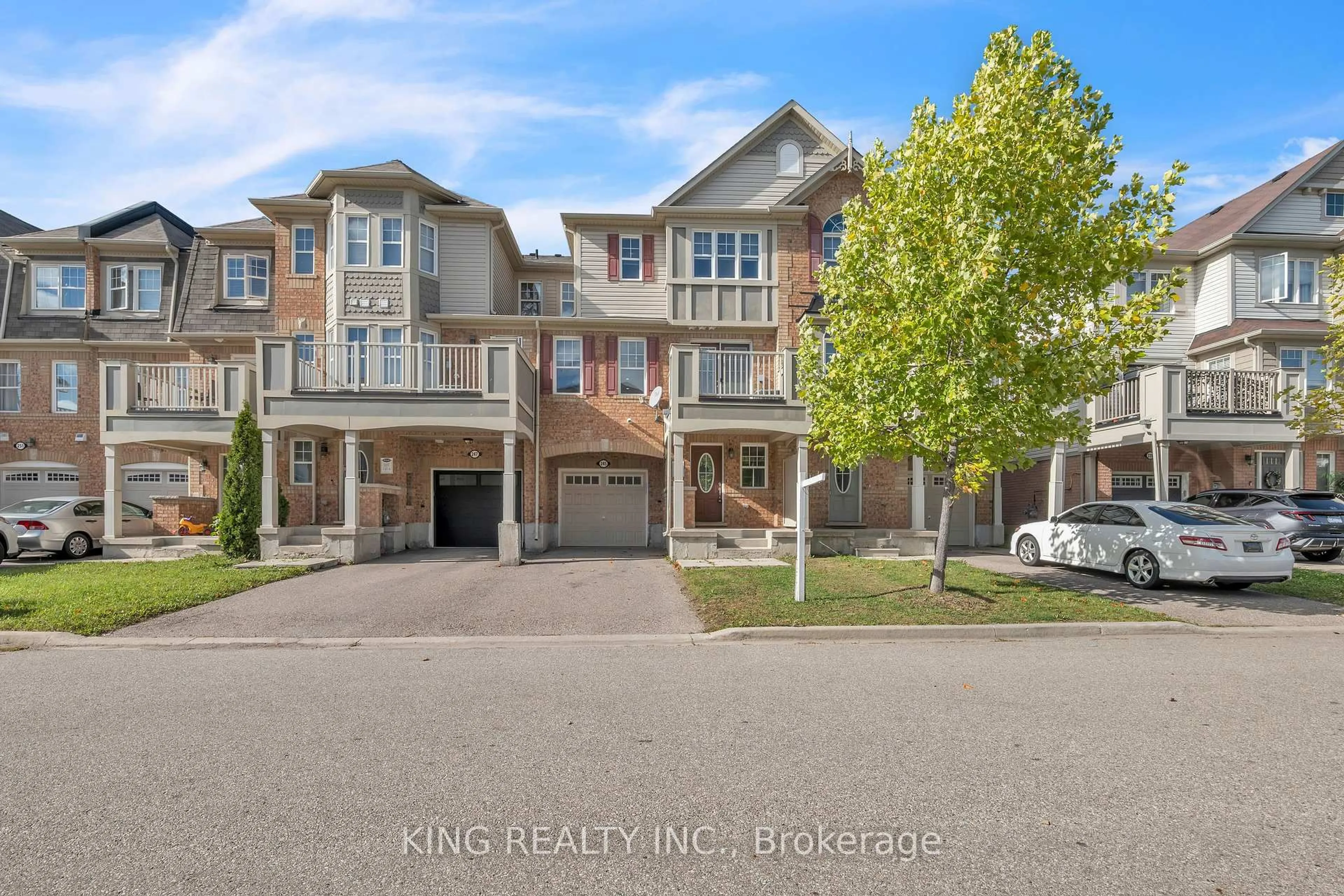 A pic from outside/outdoor area/front of a property/back of a property/a pic from drone, unknown for 245 Septimus Hts, Milton Ontario L9T 8N7