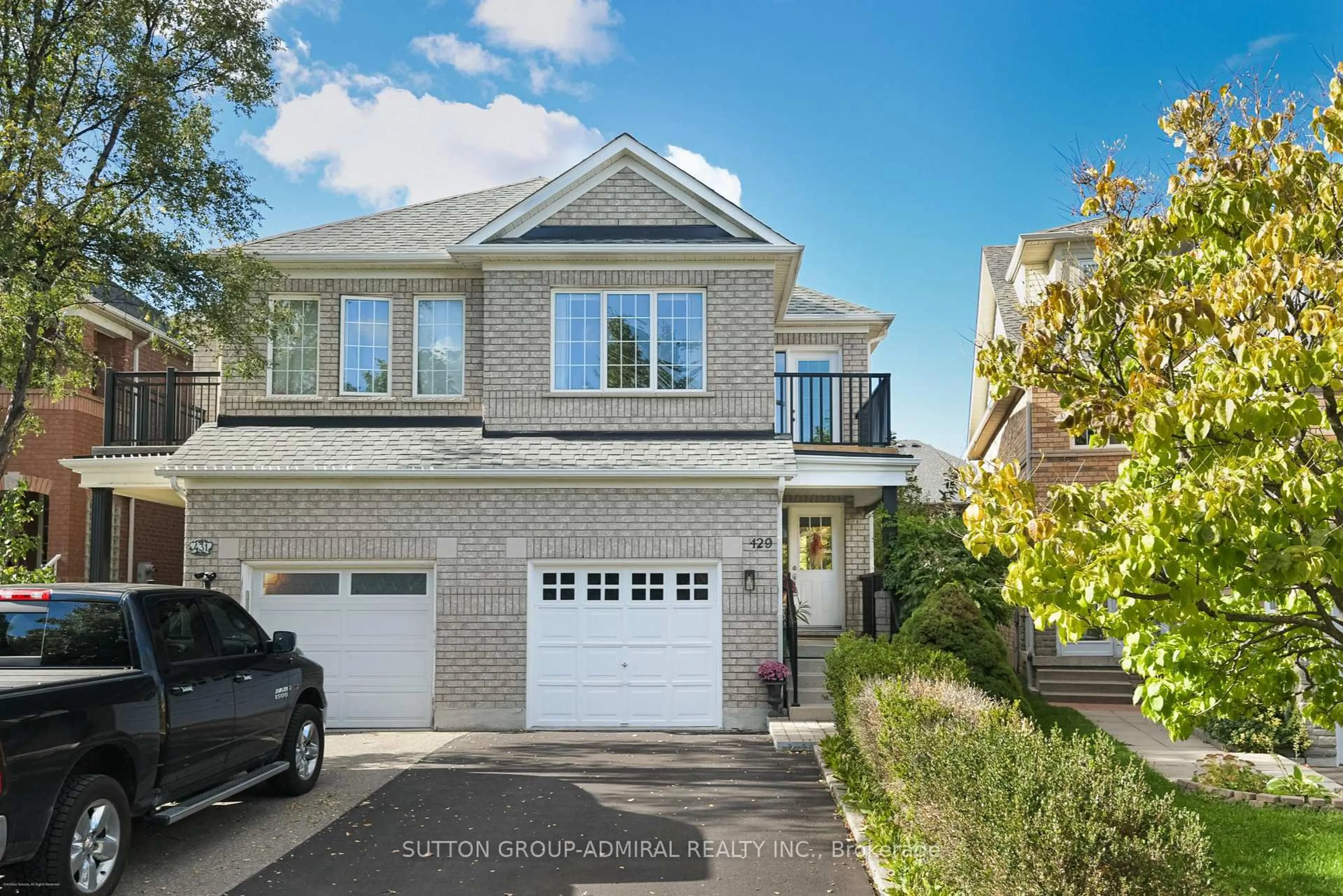 Unknown for 429 Stonetree Crt, Mississauga Ontario L5H 4H3