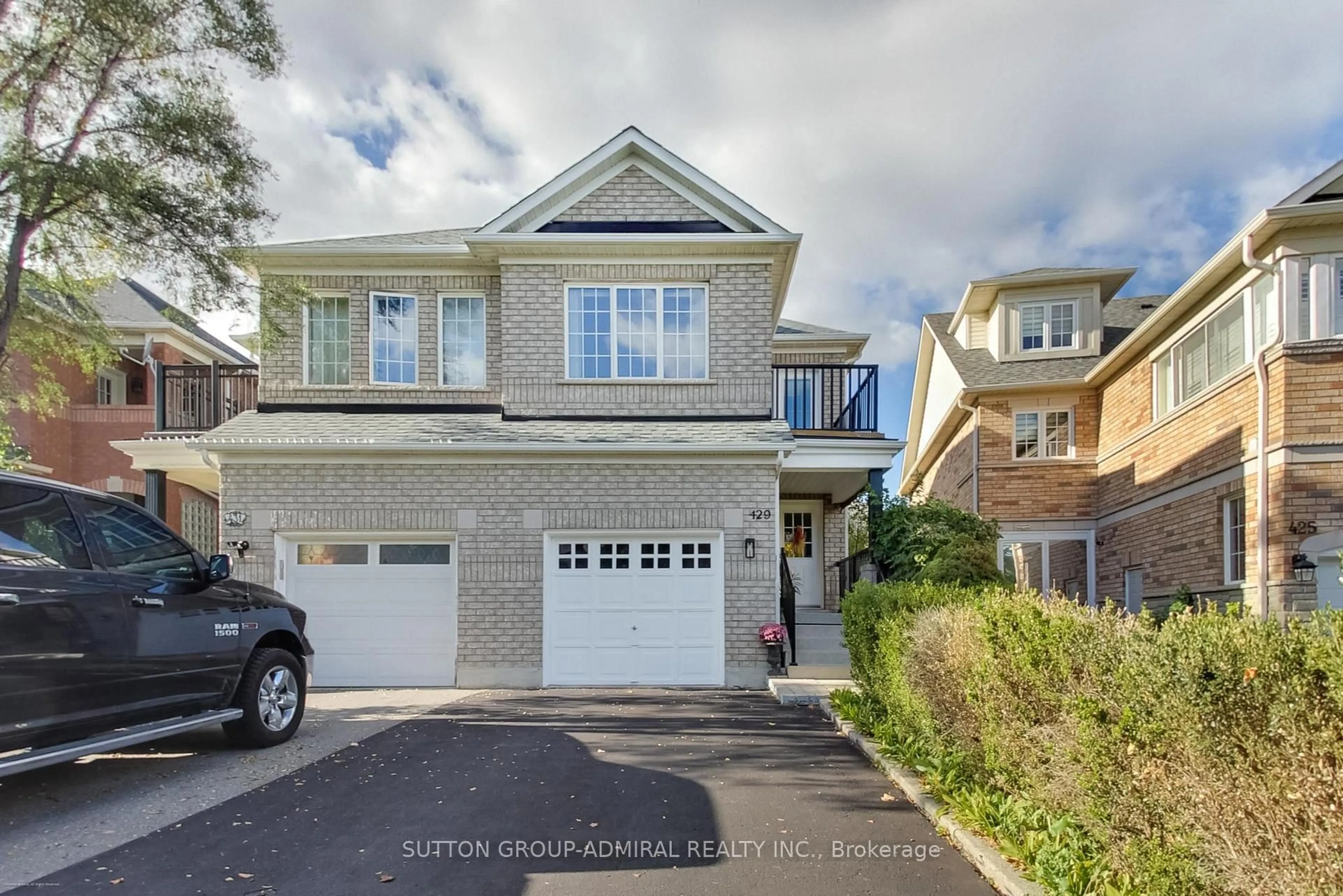 Unknown for 429 Stonetree Crt, Mississauga Ontario L5H 4H3