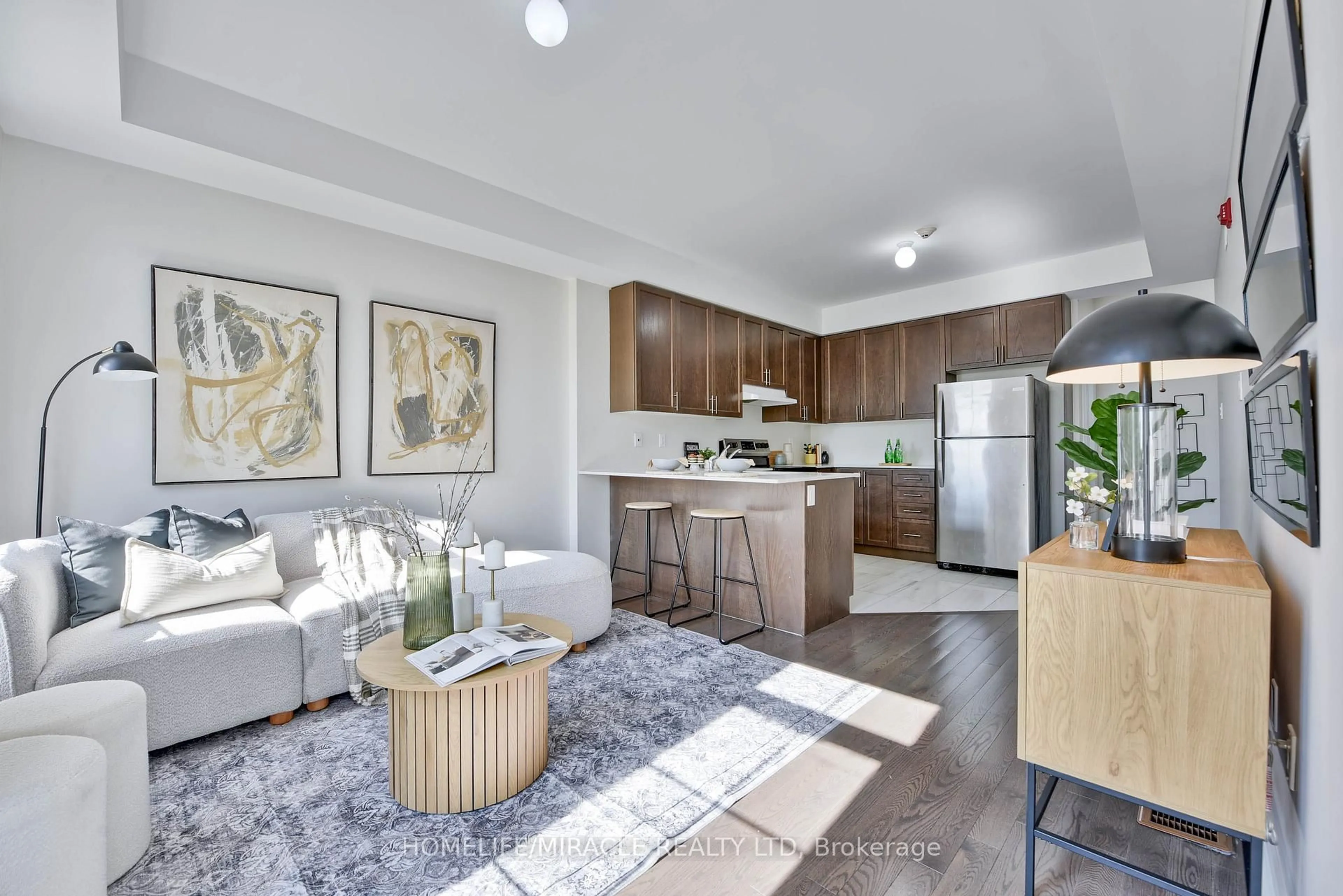 Open concept kitchen, unknown for 89 Armdale Rd #28, Mississauga Ontario L4Z 0C1