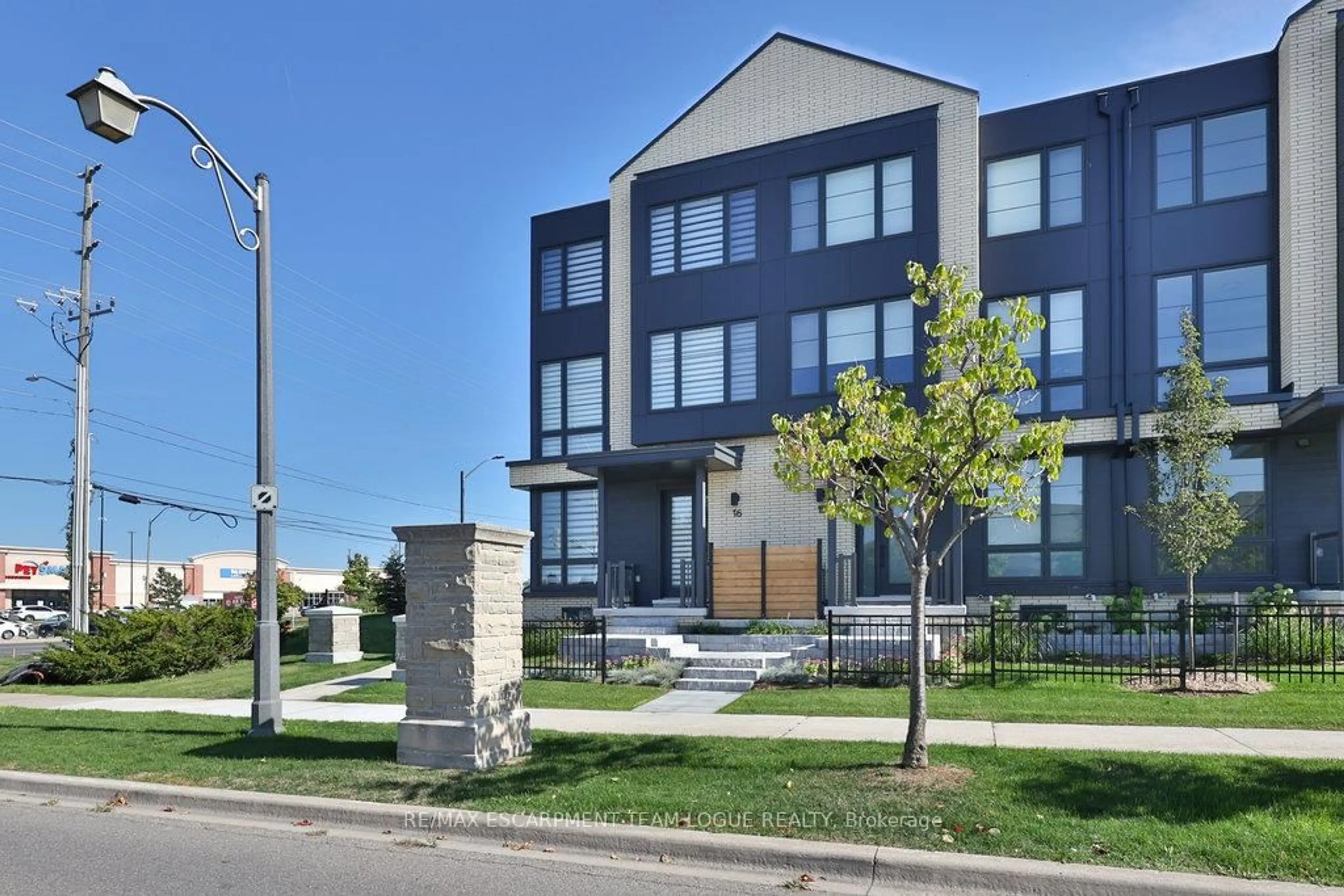Unknown for 2273 Turnberry Rd #16, Burlington Ontario L7M 2B2