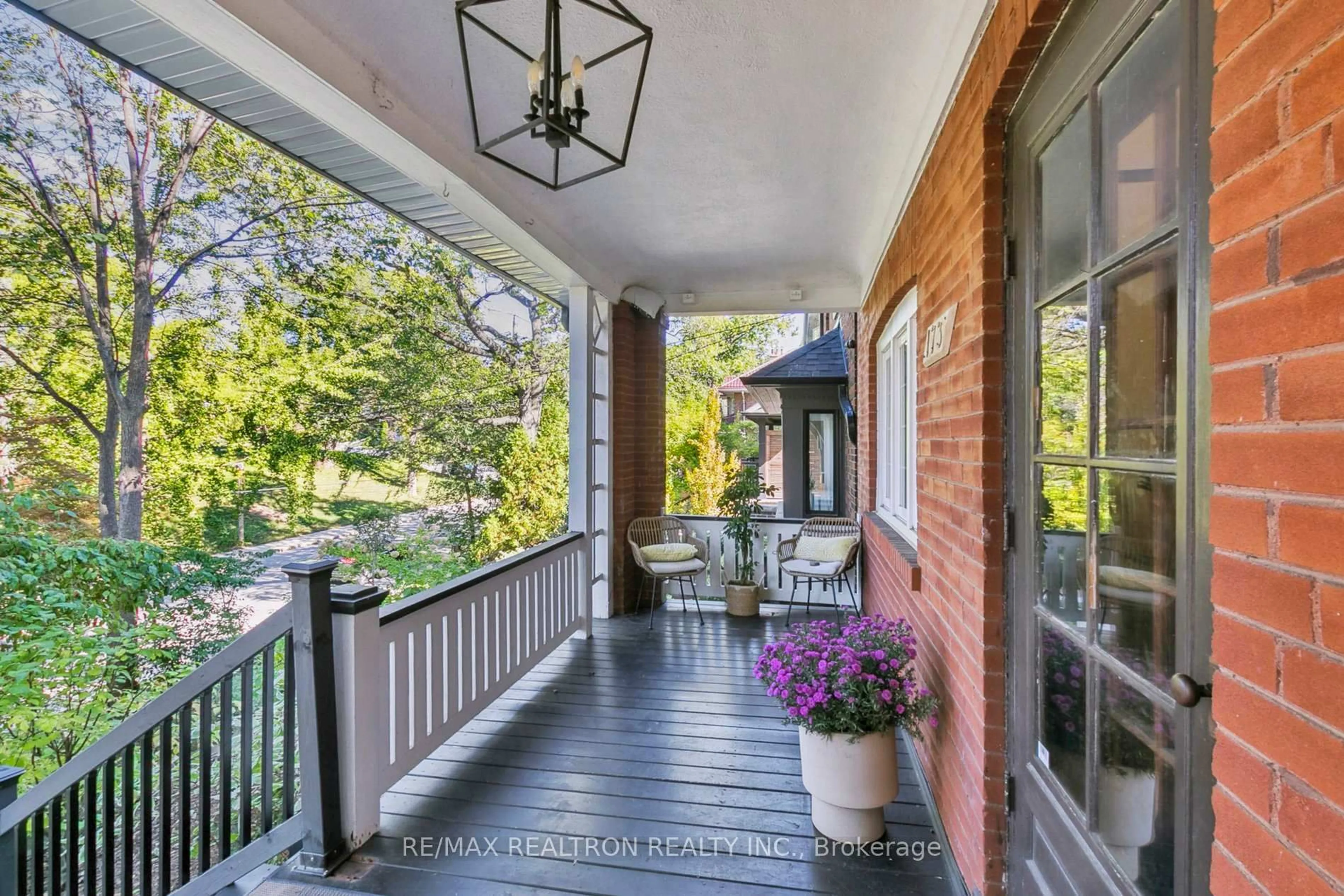 Patio, street for 173 Glendonwynne Rd, Toronto Ontario M6P 3E8