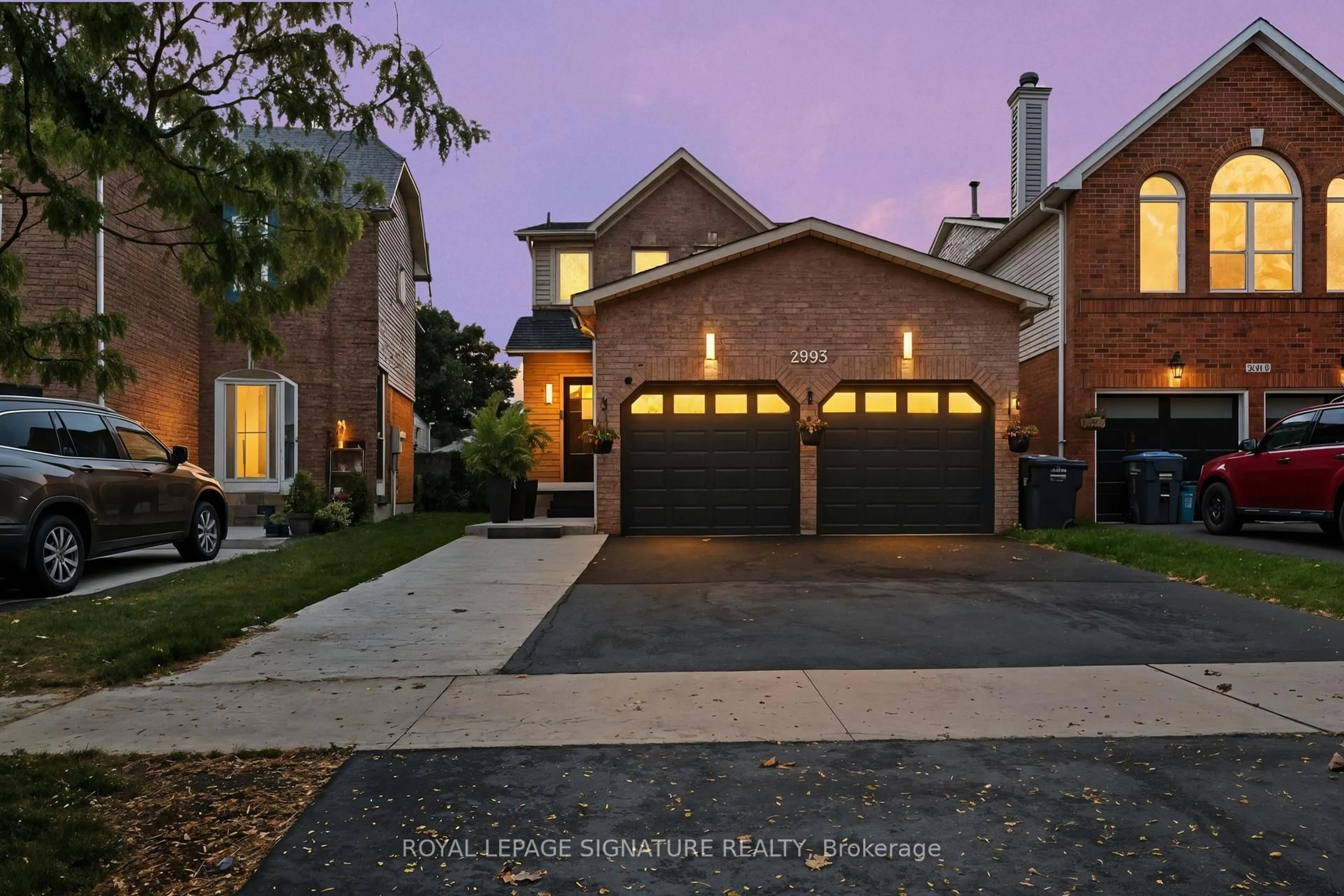Home with brick exterior material, street for 2993 Gulfstream Way, Mississauga Ontario L5N 6J8