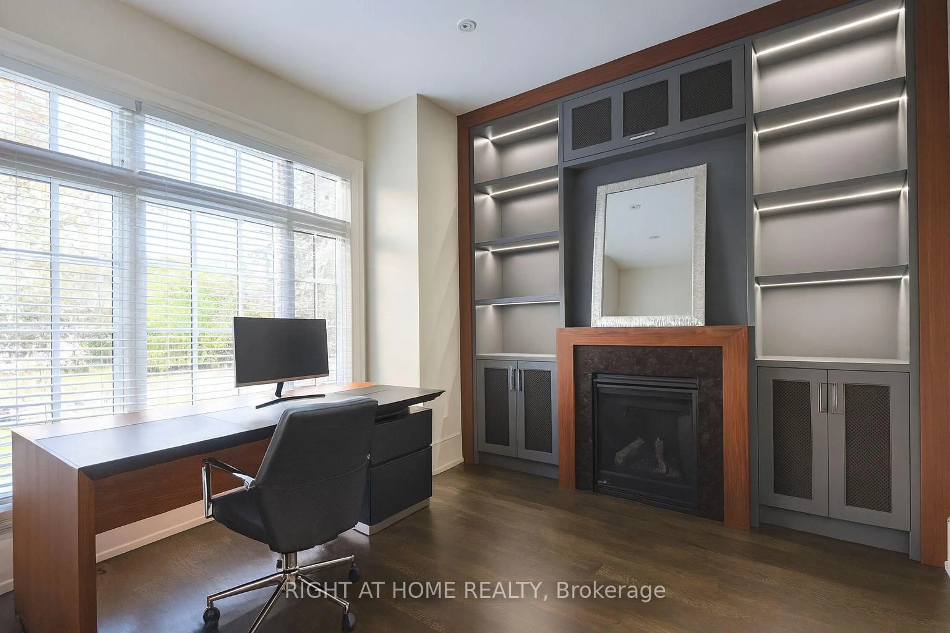 A pic of a room for 2 Finchley Rd, Toronto Ontario M9A 2X3