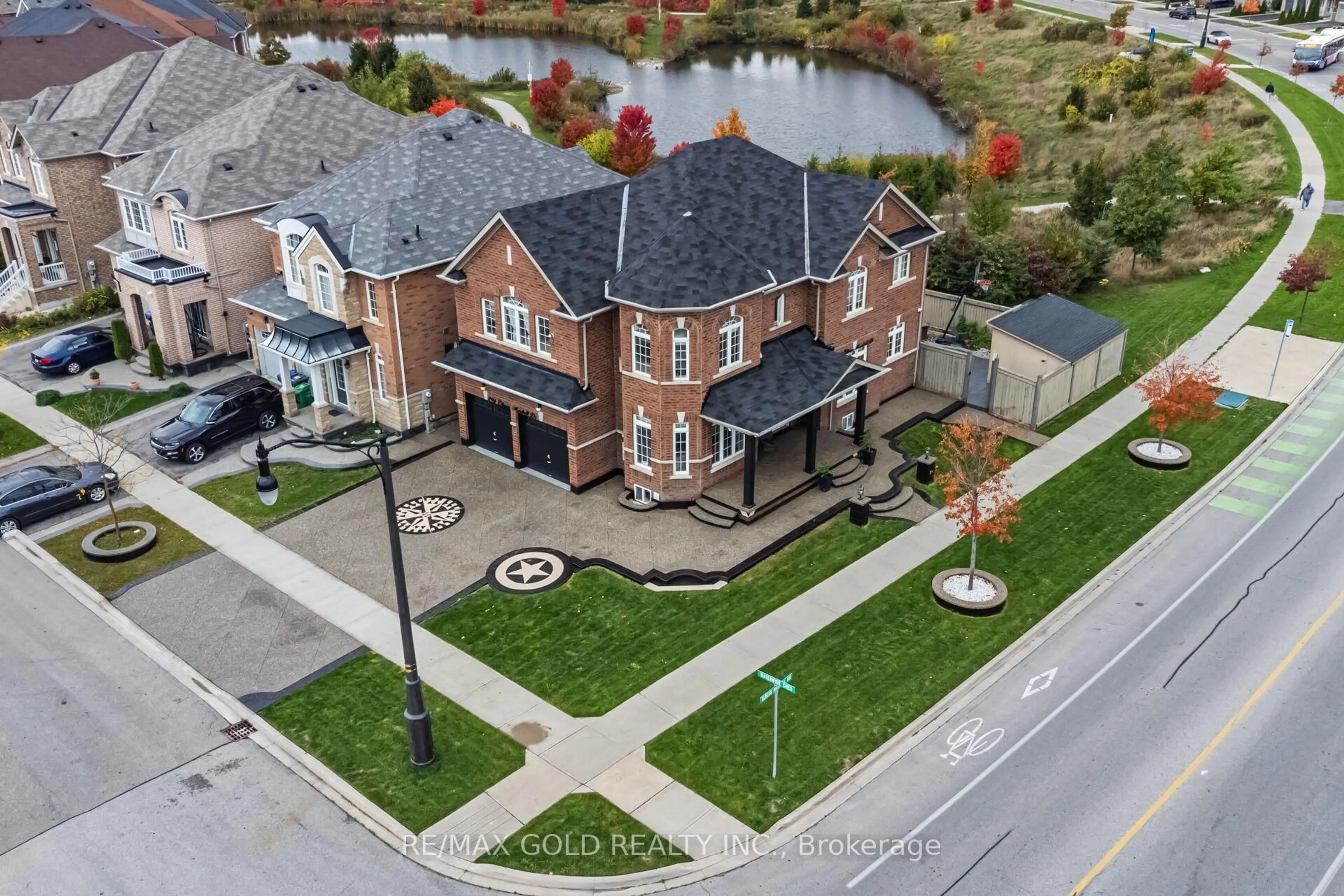 A pic from outside/outdoor area/front of a property/back of a property/a pic from drone, street for 294 Elbern Markell Dr, Brampton Ontario L6X 3C1