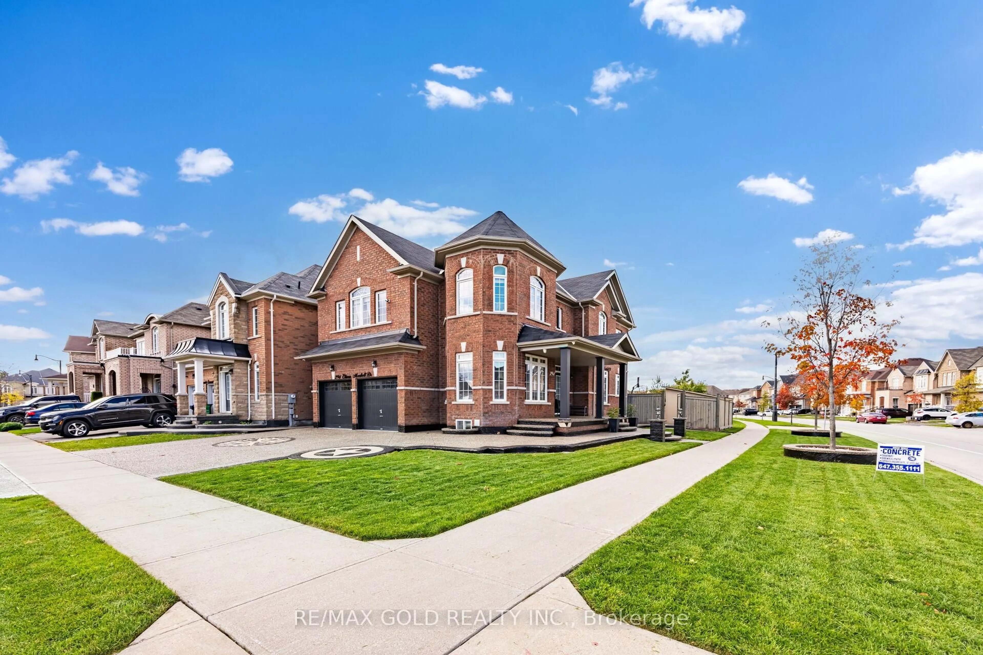 Home with brick exterior material, street for 294 Elbern Markell Dr, Brampton Ontario L6X 3C1