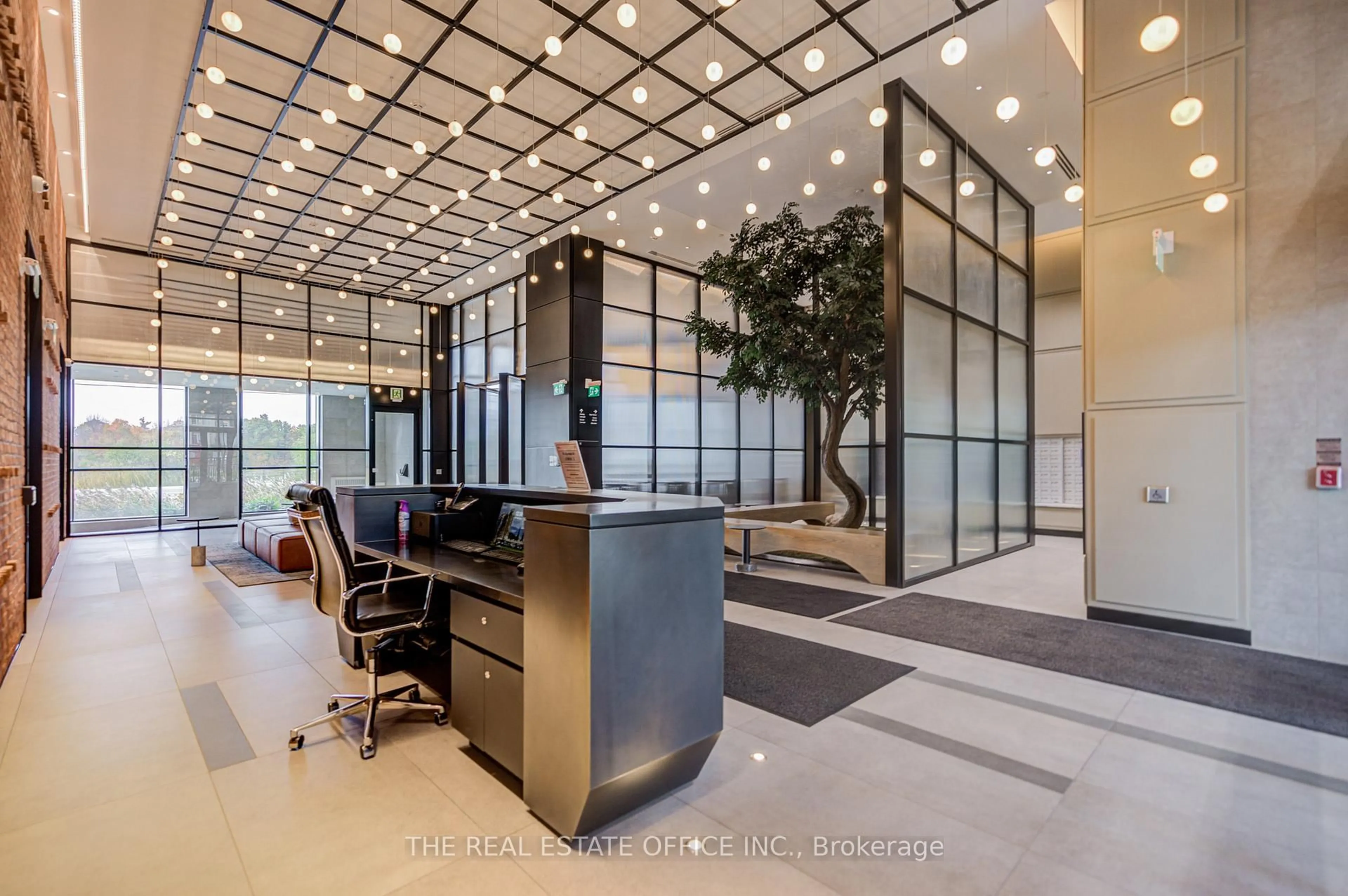 Indoor foyer for 3220 William Coltson Ave #601, Oakville Ontario L6H 7X9