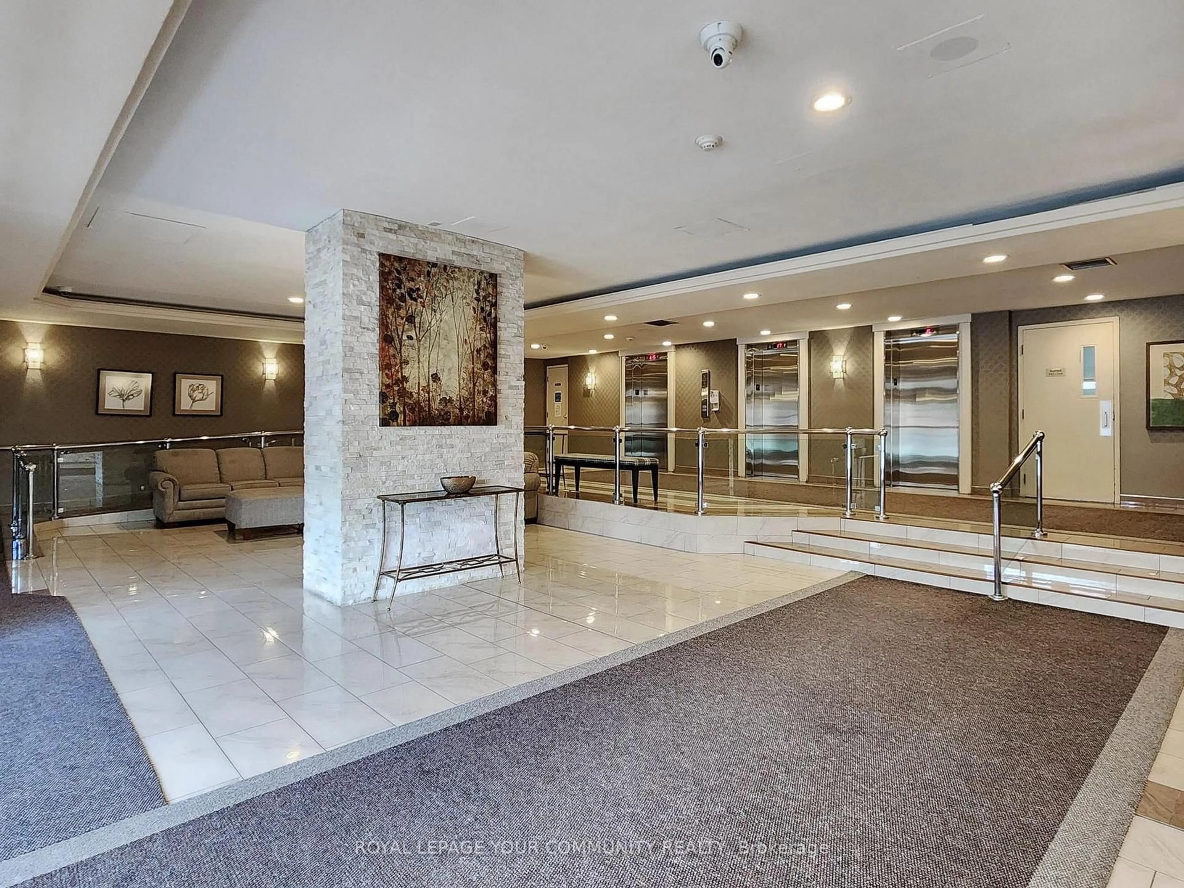 Lobby for 61 Markbrook Lane #1611, Toronto Ontario M9V 5E7