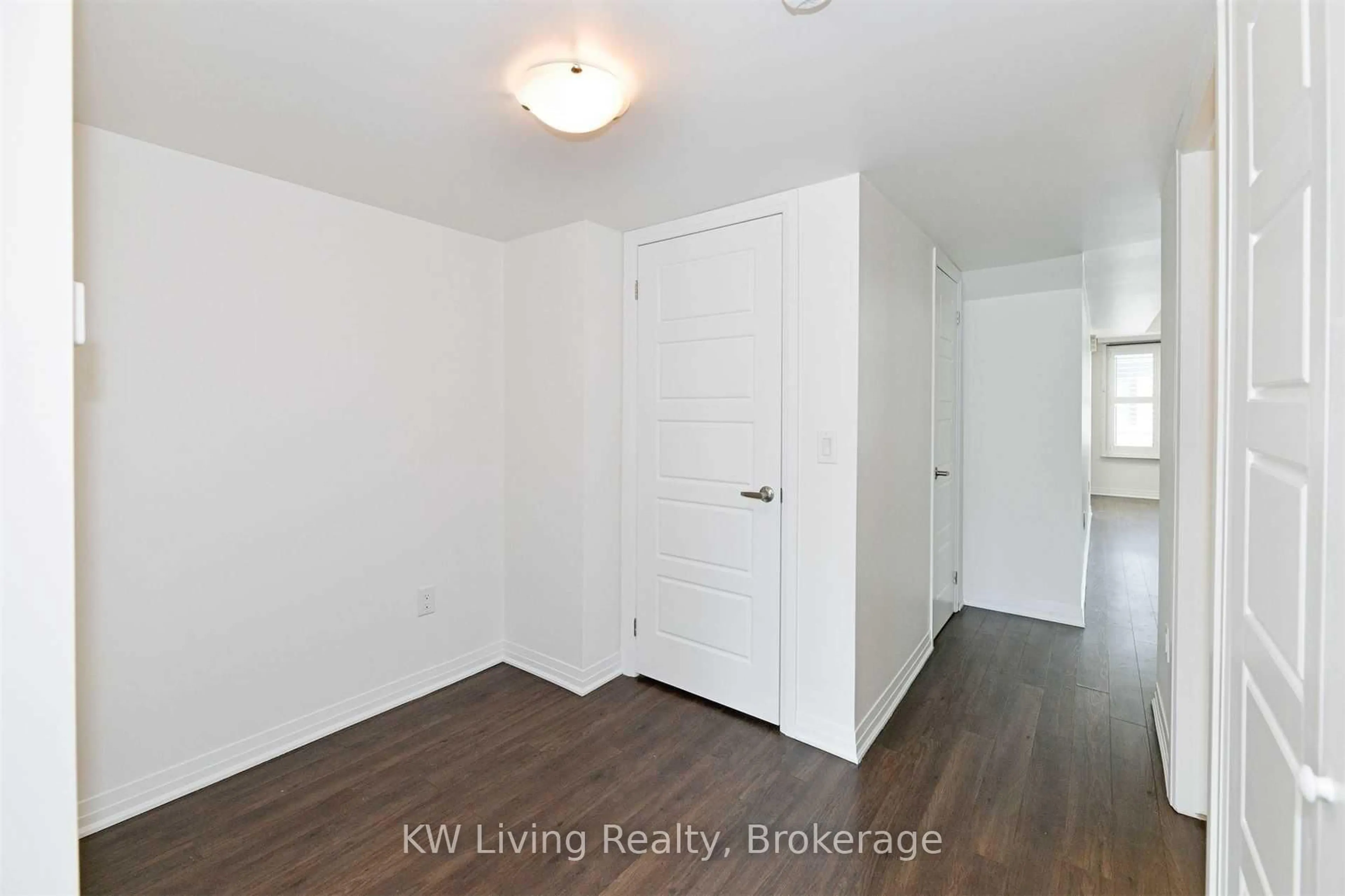 Unknown for 142 William Duncan Rd #14, Toronto Ontario M3K 0C1