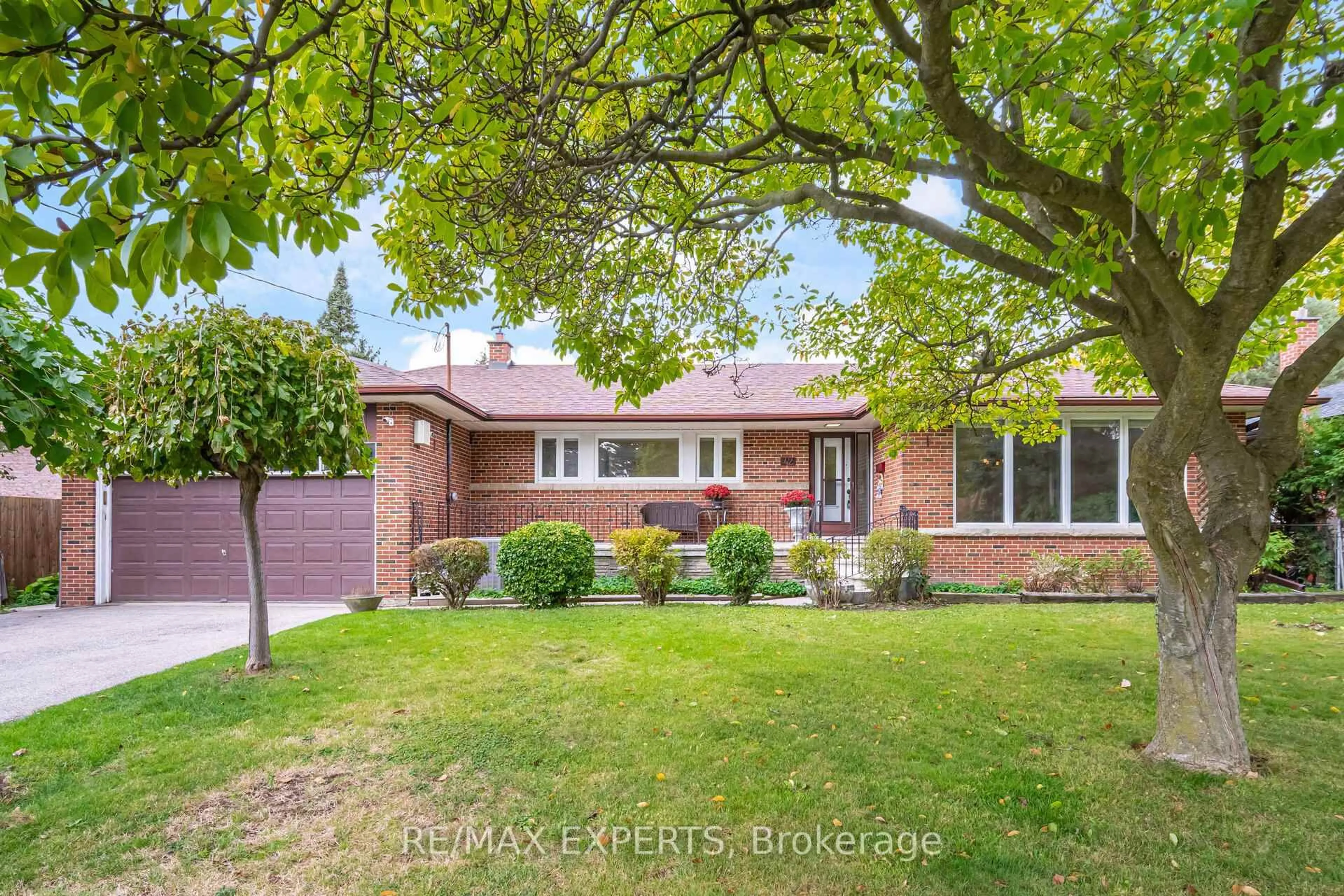Home with brick exterior material, street for 42 Cowley Ave, Toronto Ontario M8B 2E3