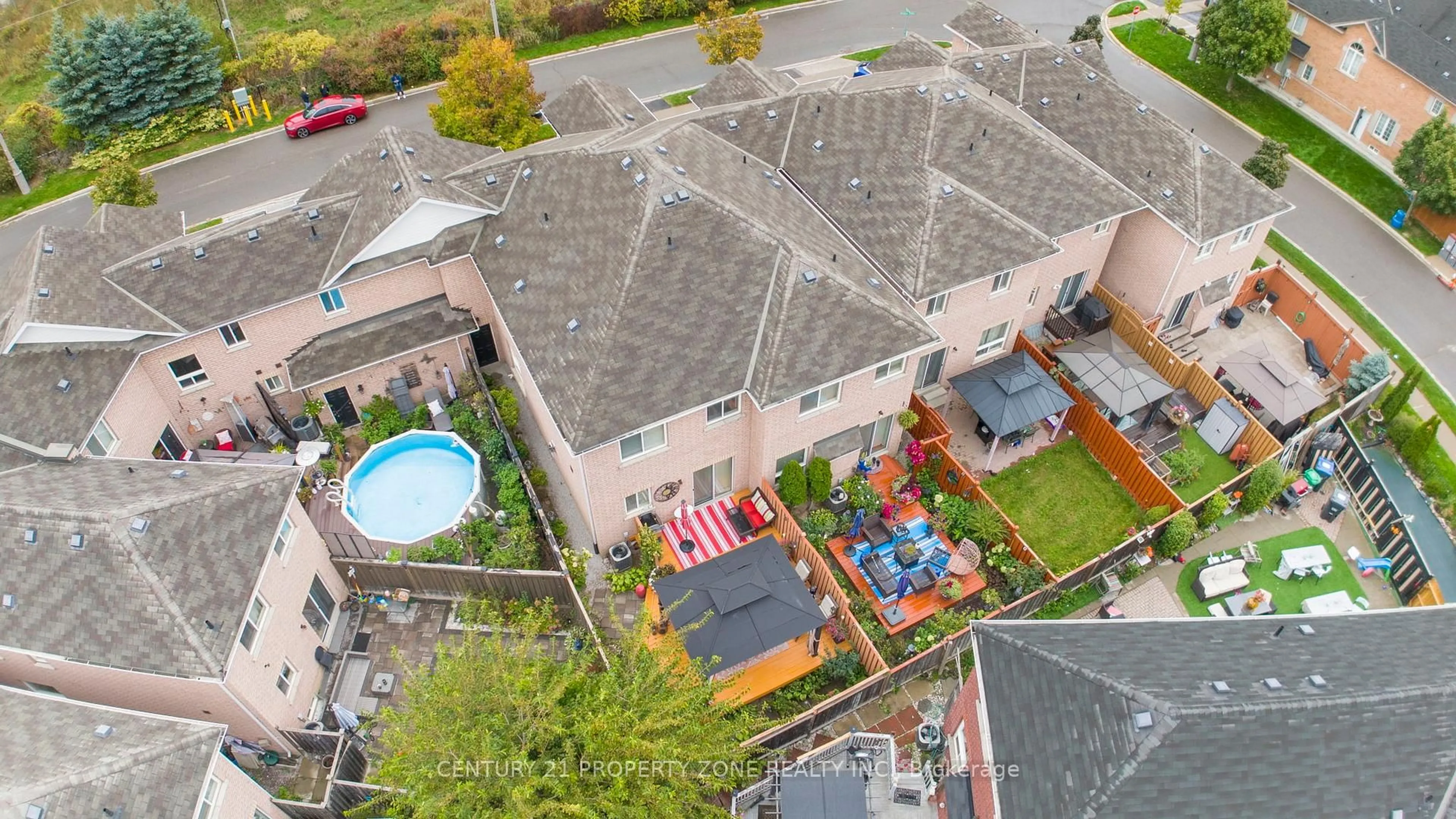 A pic from outside/outdoor area/front of a property/back of a property/a pic from drone, city buildings view from balcony for 83 Spicebush Terr, Brampton Ontario L6X 0J5