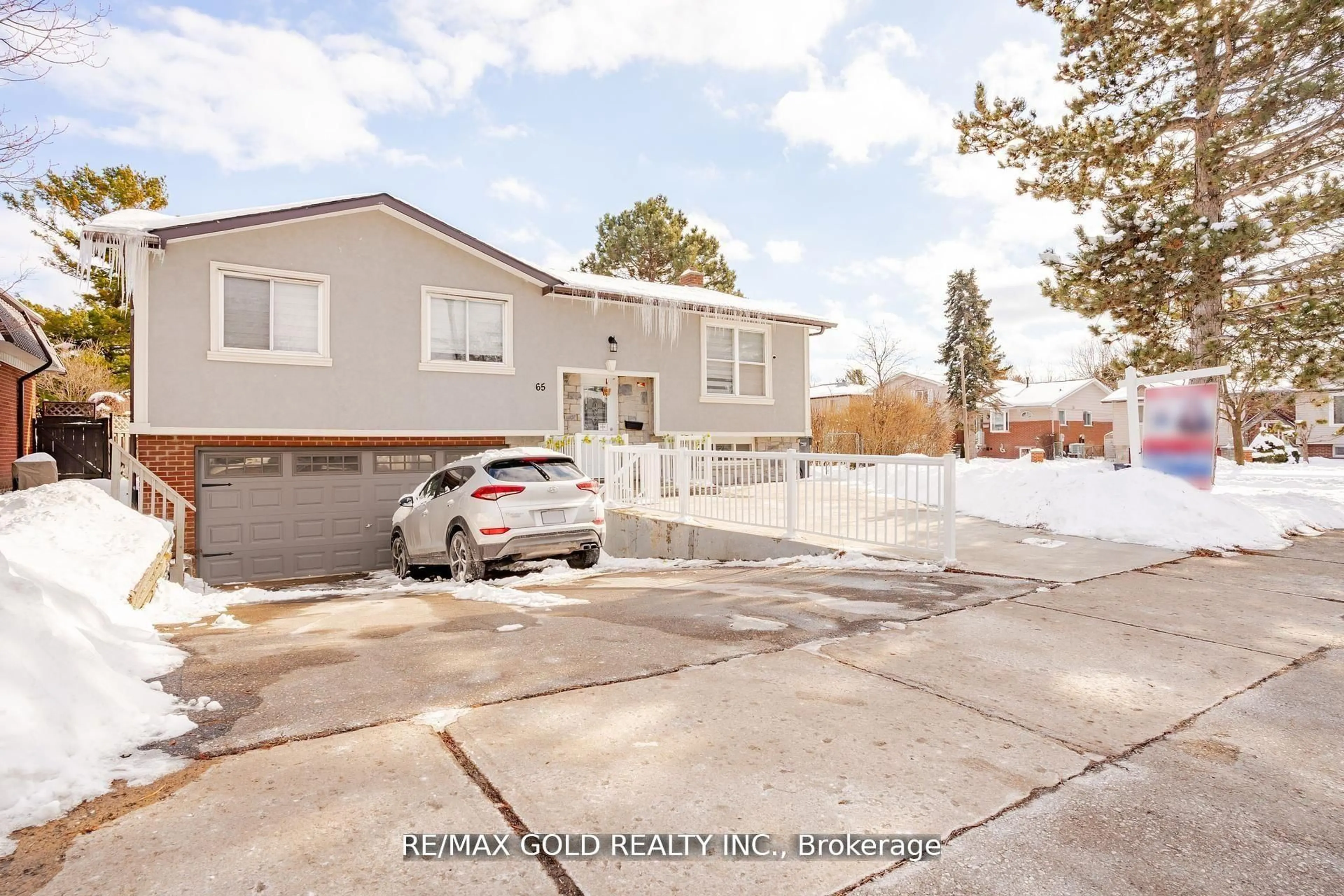 Unknown for 65 Abell Dr, Brampton Ontario L6V 2W1