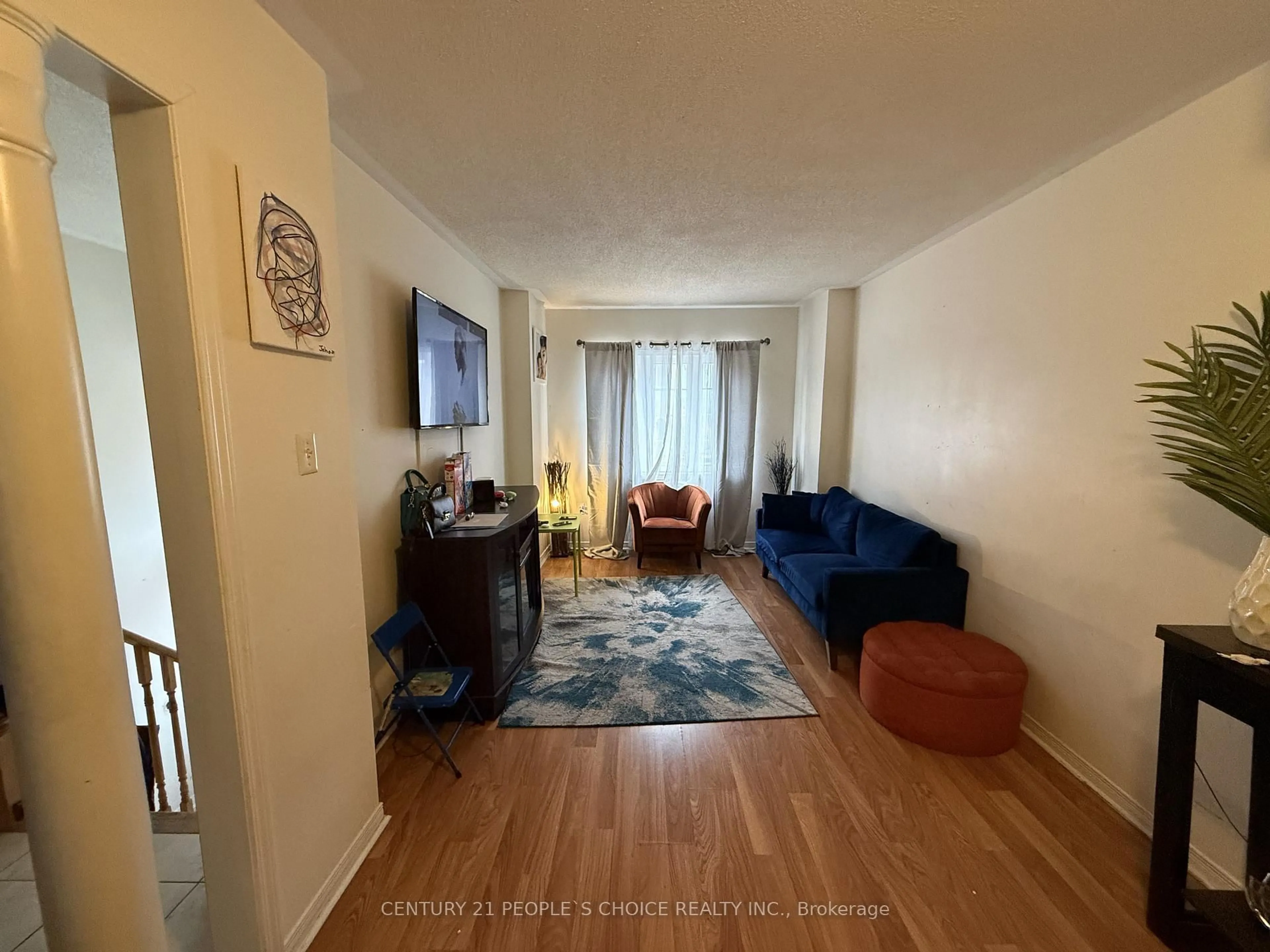 A pic of a room for 5797 Tiz Rd, Mississauga Ontario L5R 0B4