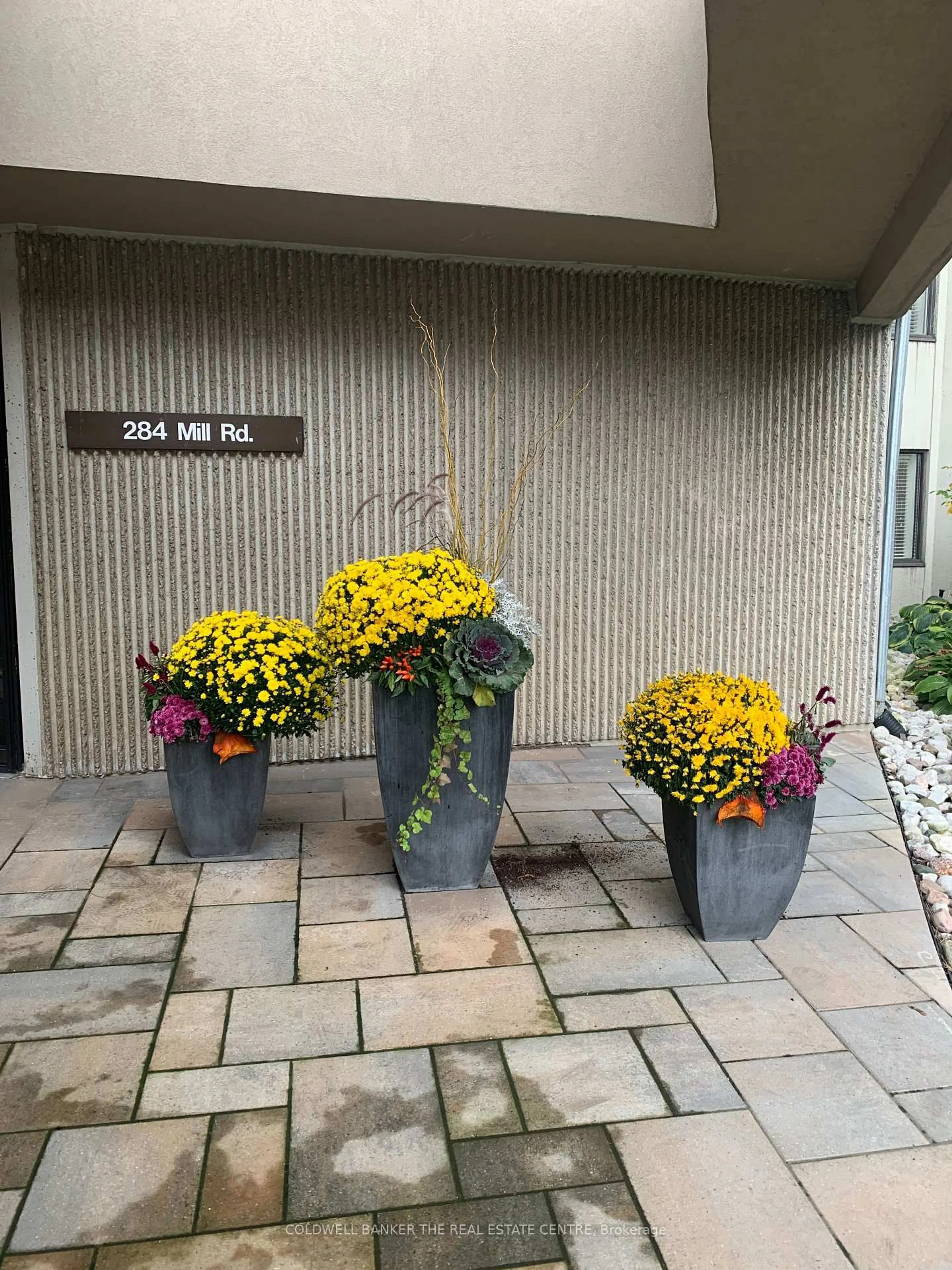 Lobby for 284 Mill Rd #Unit E3, Toronto Ontario M9C 4W6