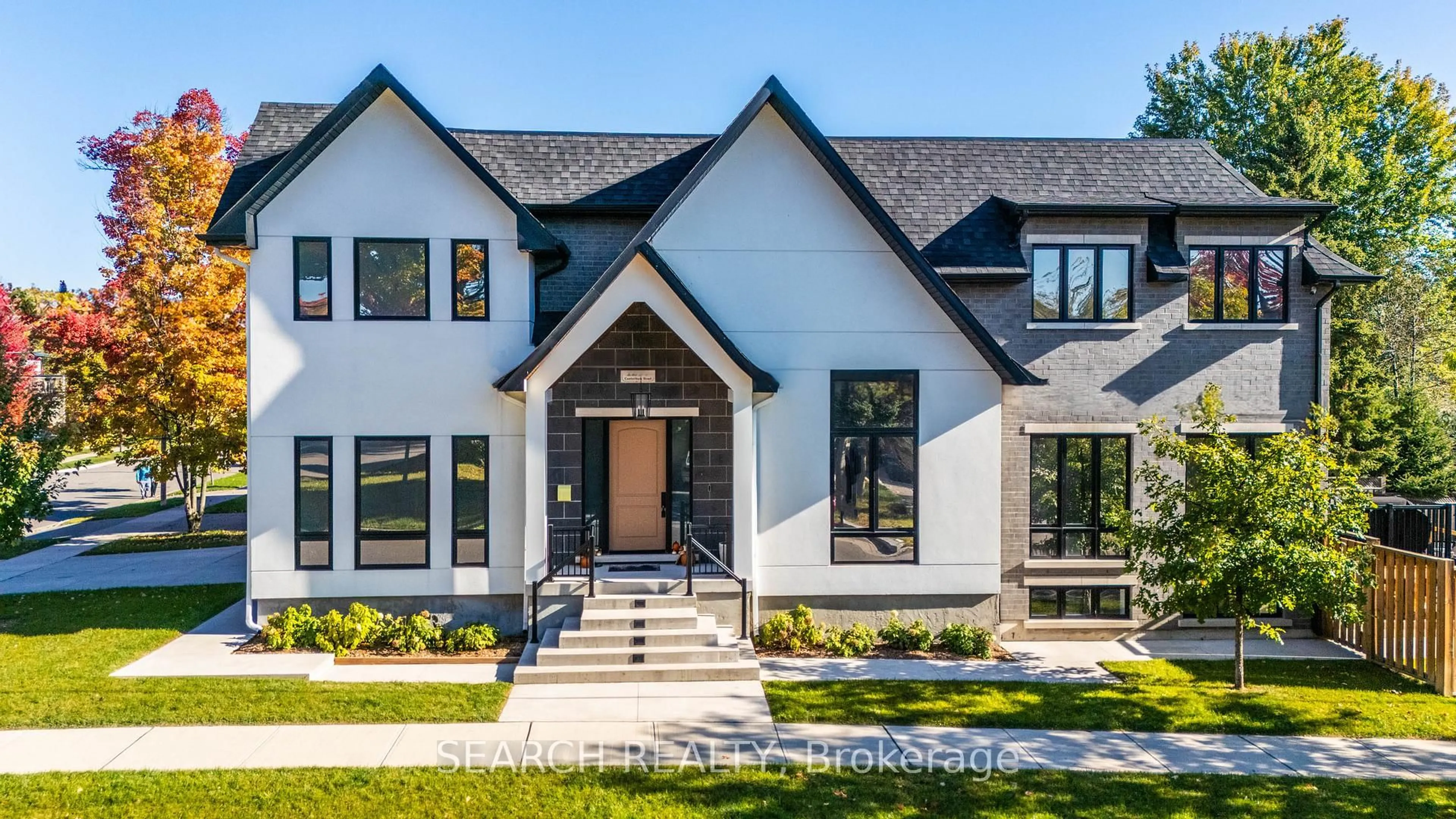 Home with brick exterior material, street for 1297 Canterbury Rd, Mississauga Ontario L5G 4A8