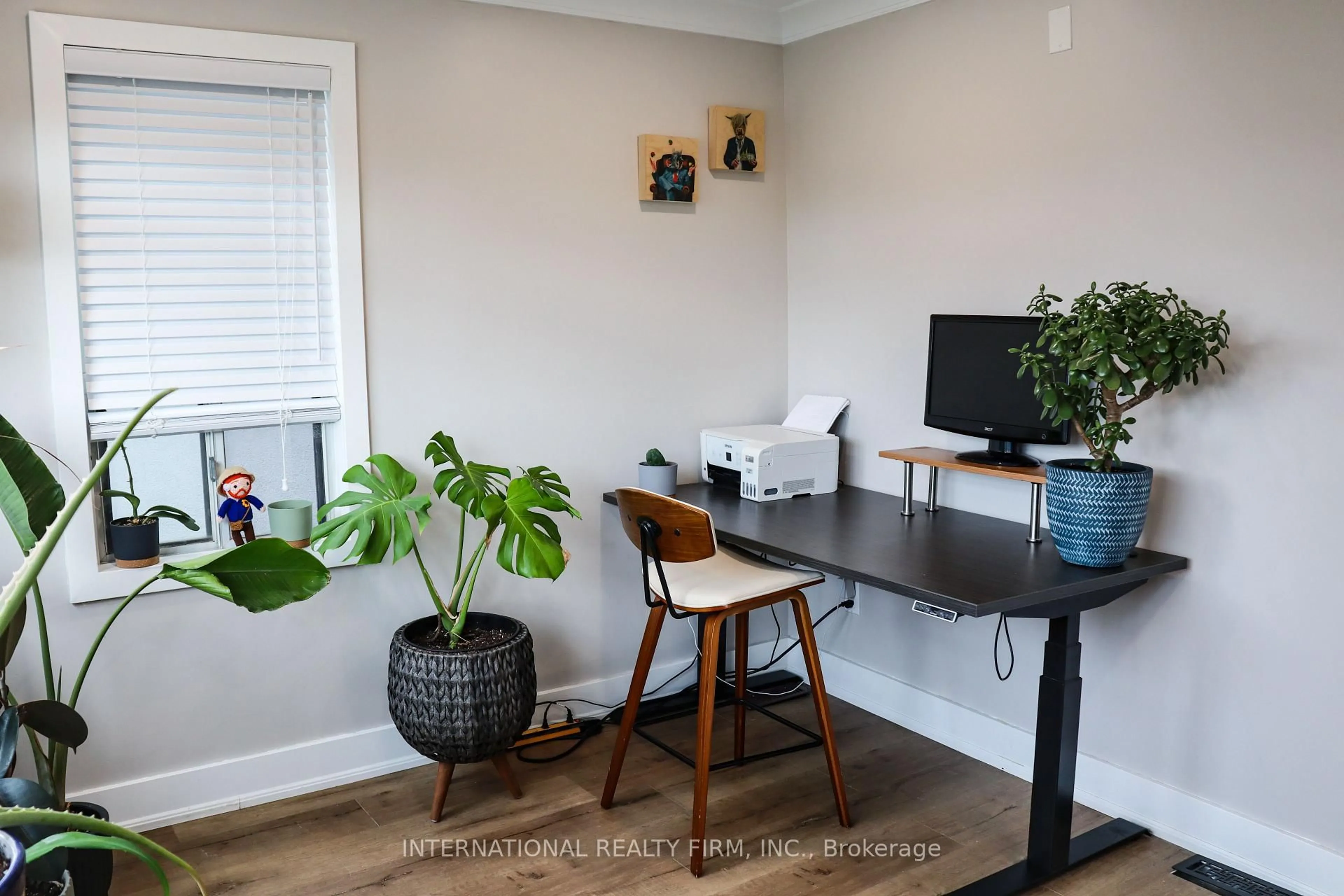 A pic of a room for 331 Mcroberts Ave, Toronto Ontario M6E 4R1