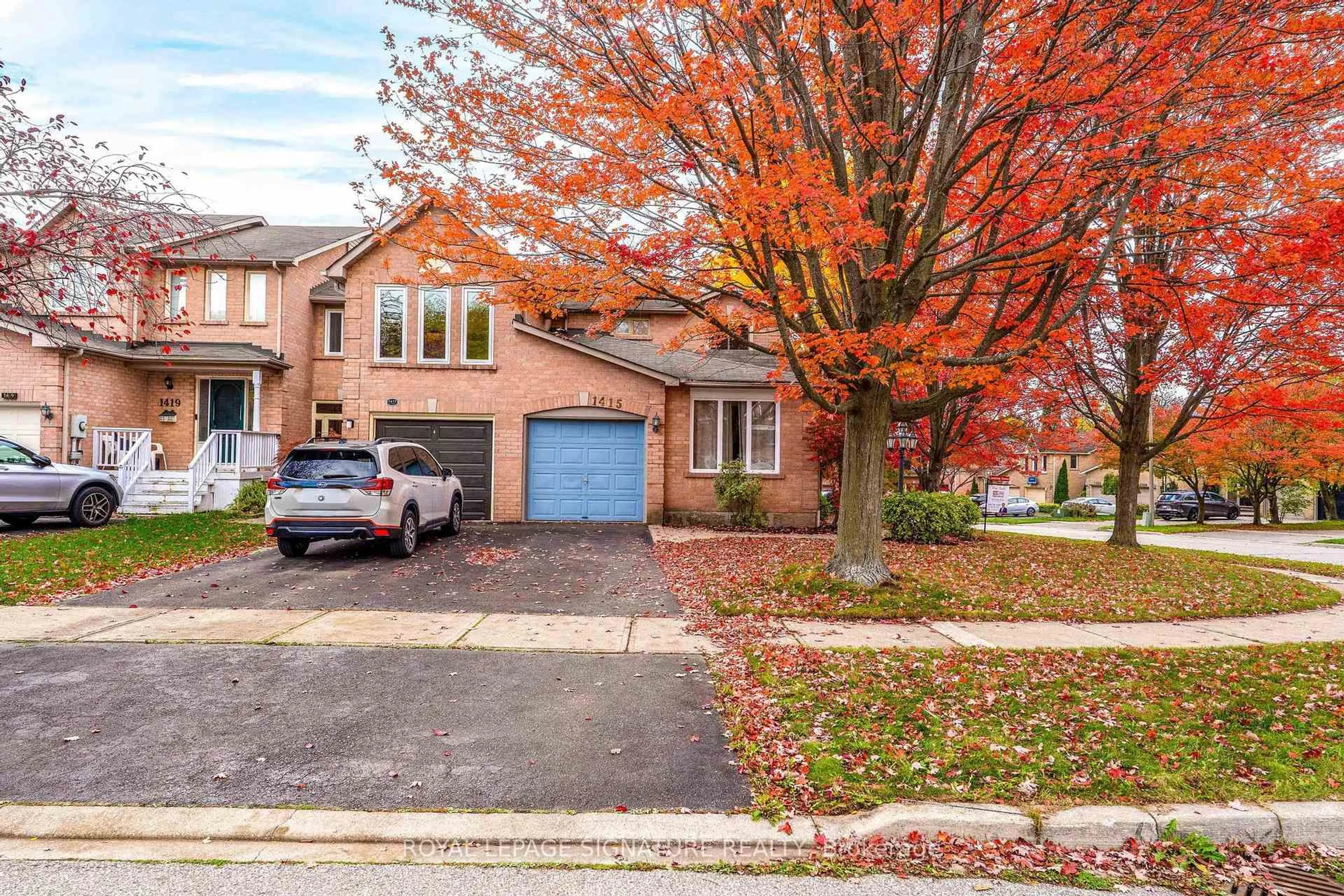 Home with brick exterior material, street for 1415 Stonecutter Dr, Oakville Ontario L6M 3C3