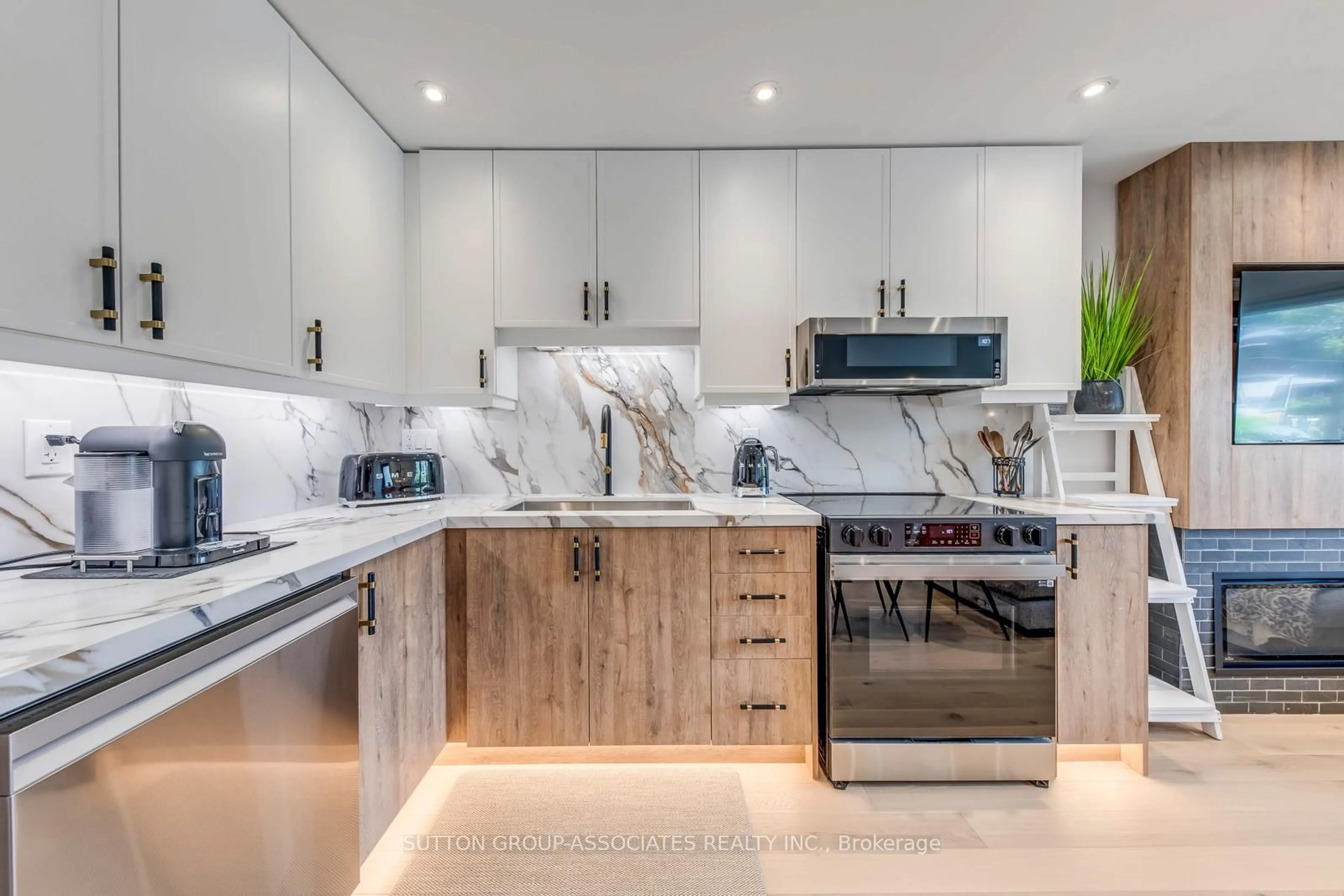 Contemporary kitchen, ceramic/tile floor for 359 Harvie Ave, Toronto Ontario M6E 4L6