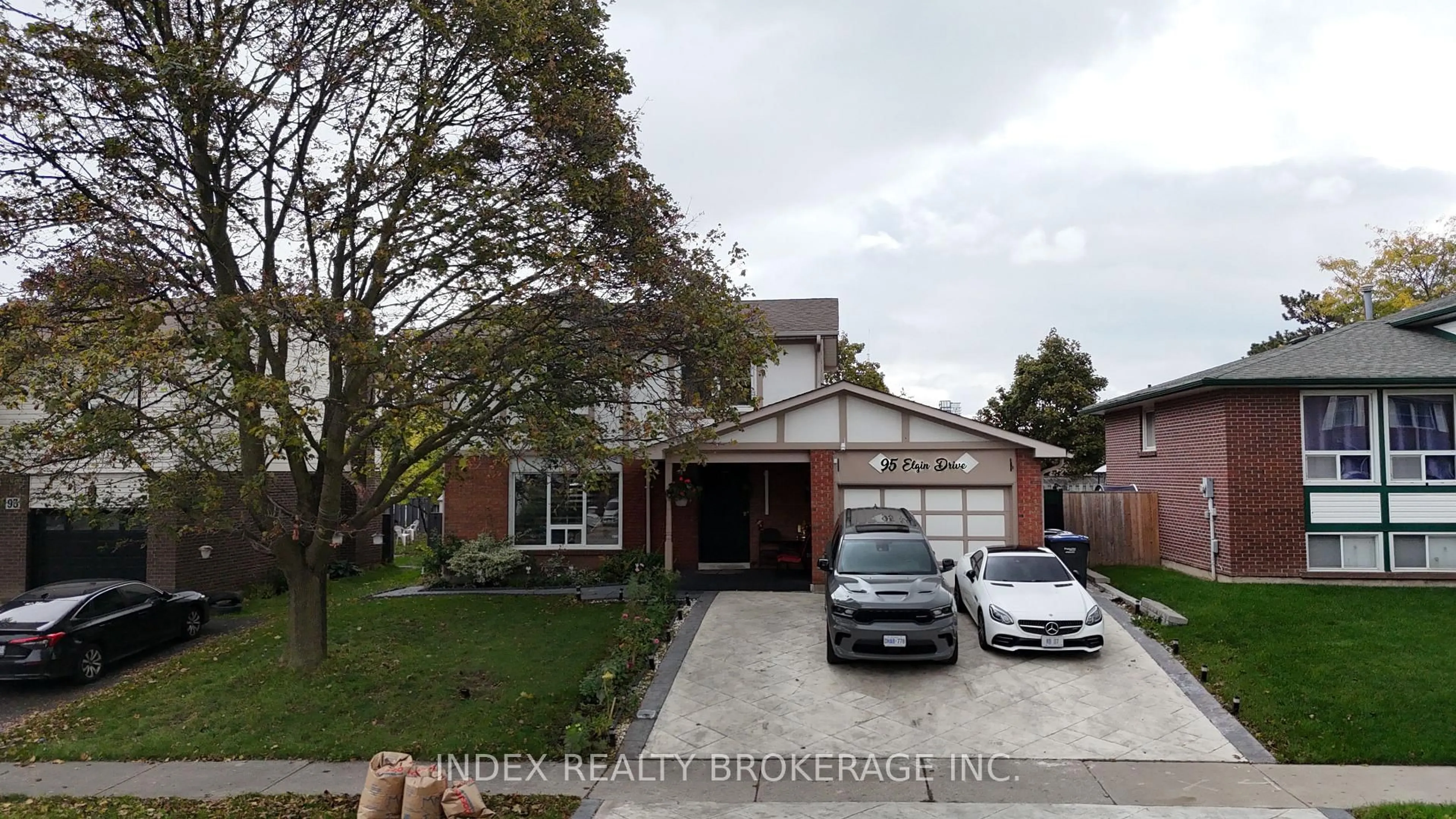 Home with brick exterior material, street for 95 Elgin Dr, Brampton Ontario L6Y 2E6