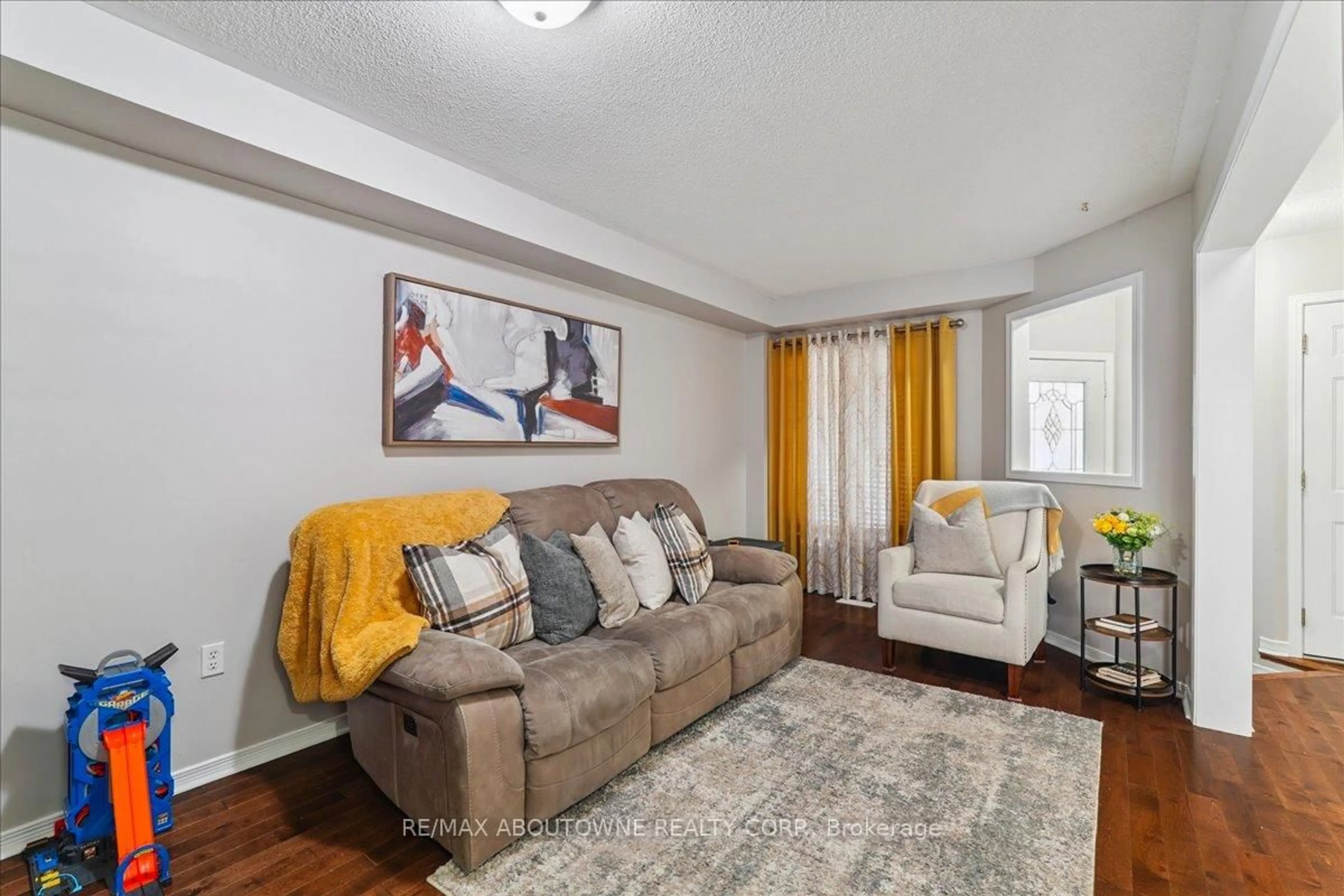 Living room with furniture, unknown for 248 Albright Rd, Brampton Ontario L6X 5E7