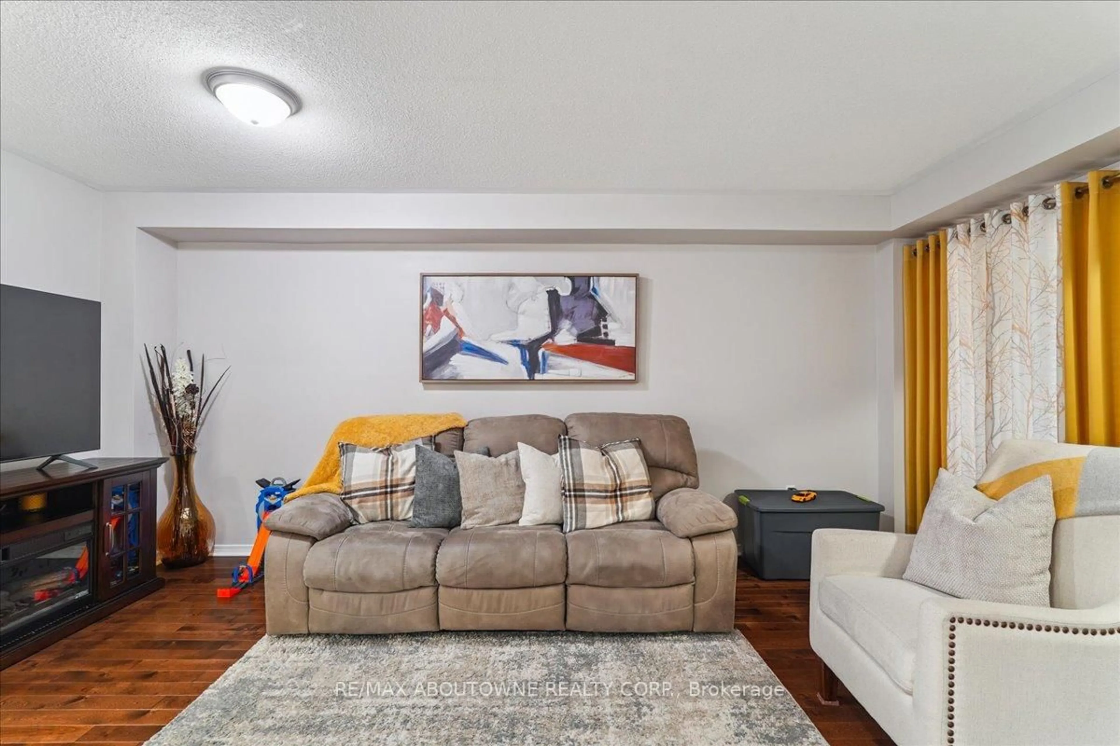 Living room with furniture, unknown for 248 Albright Rd, Brampton Ontario L6X 5E7