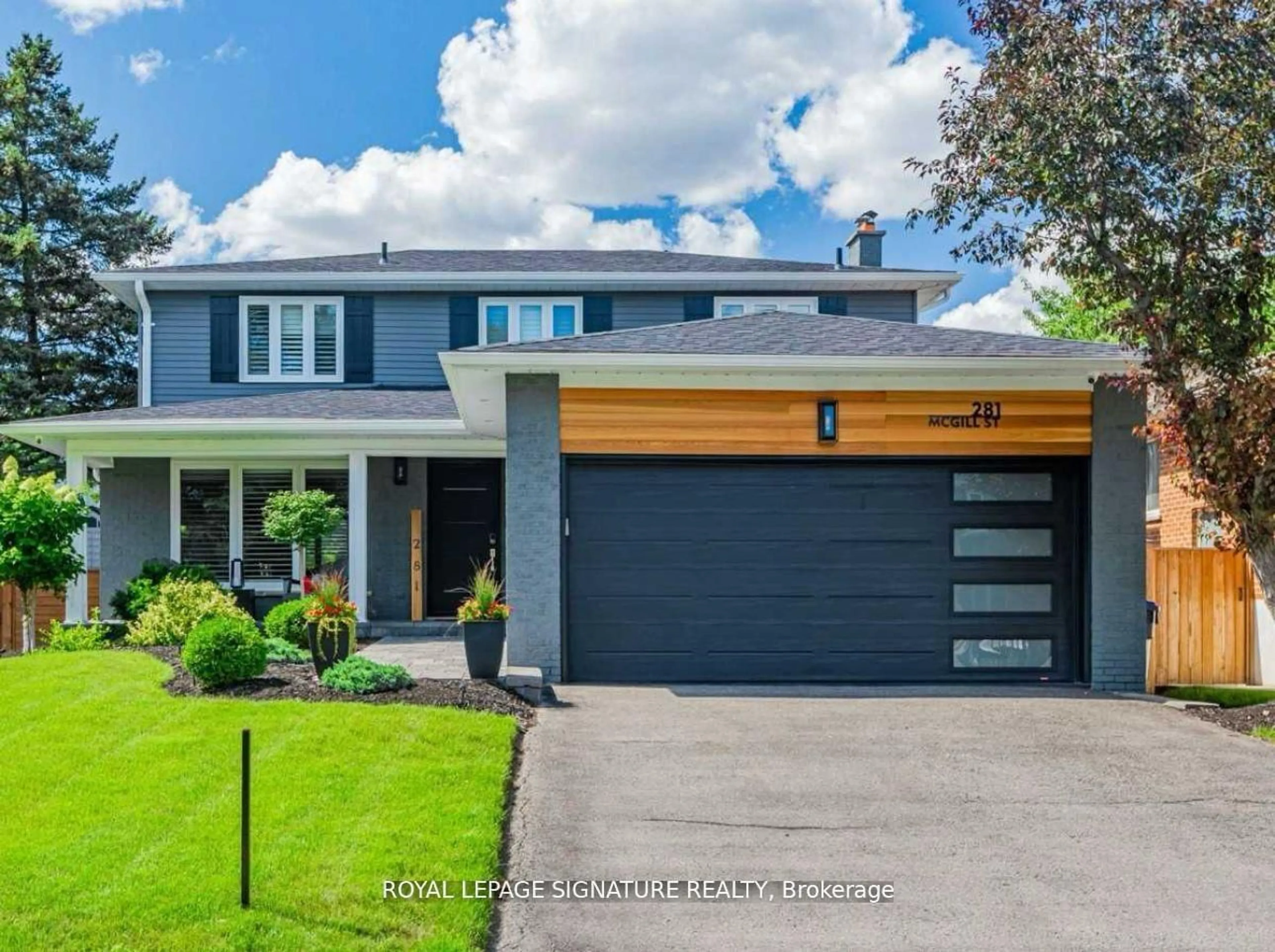 Home with brick exterior material, street for 281 Mcgill St, Mississauga Ontario L5A 1V3