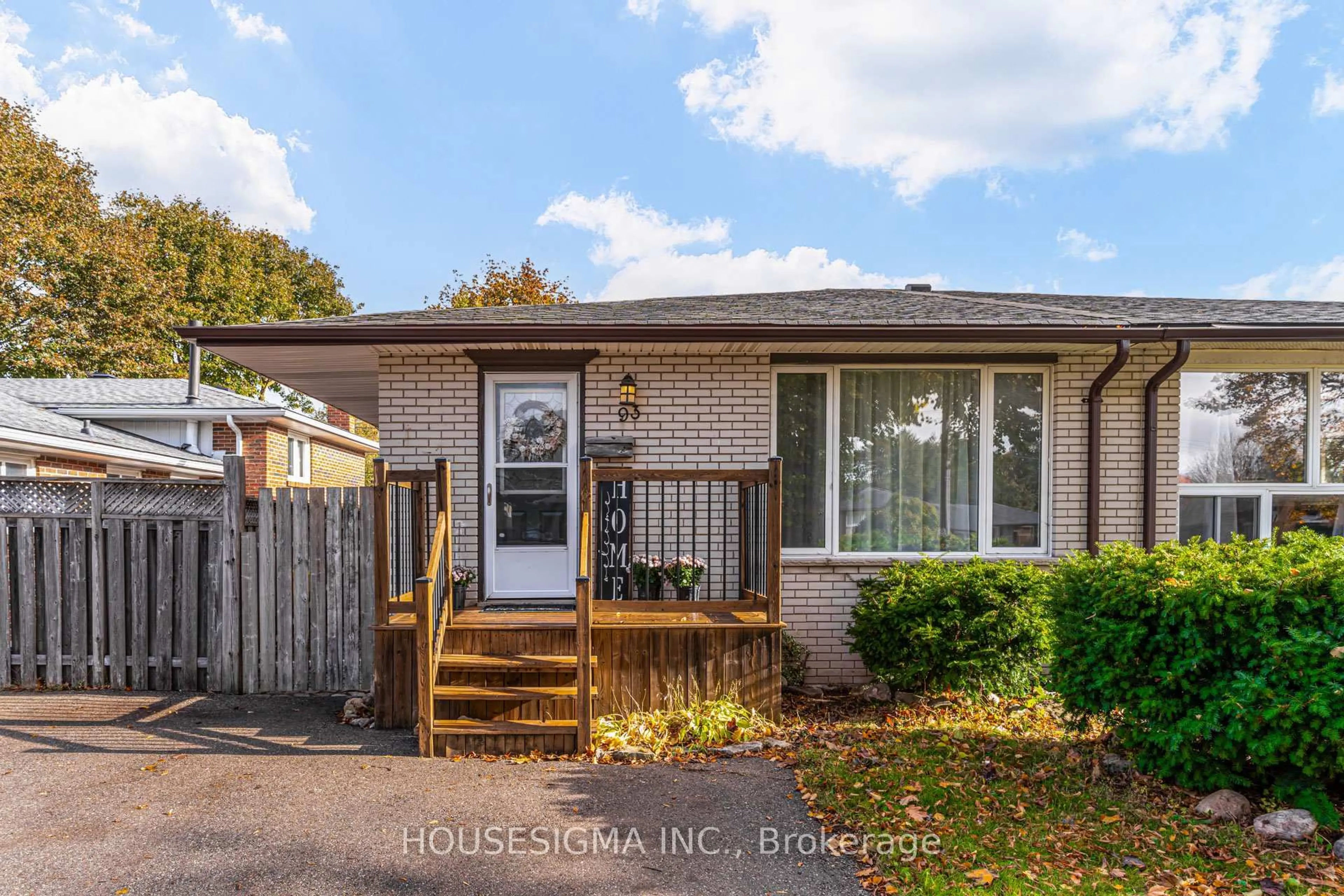 Home with brick exterior material, street for 93 Dawson Rd, Orangeville Ontario L9W 2W7