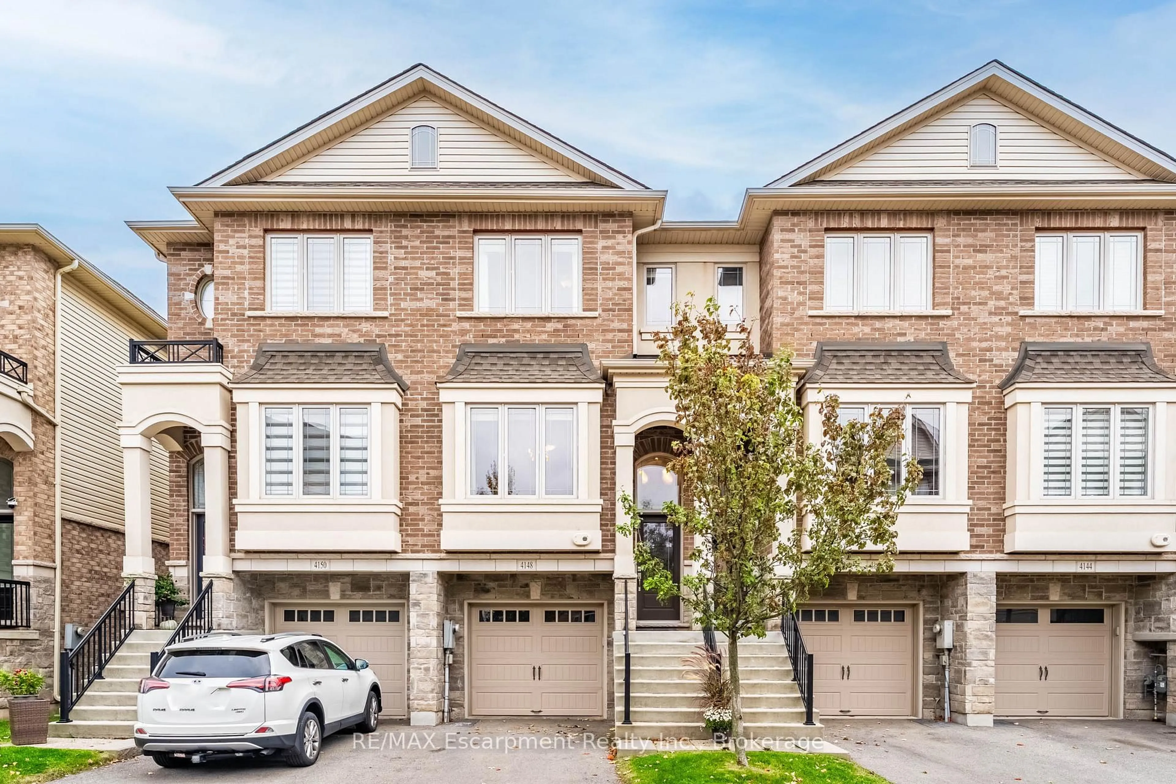 Home with brick exterior material, street for 4148 Galileo Common, Burlington Ontario L7L 0G7