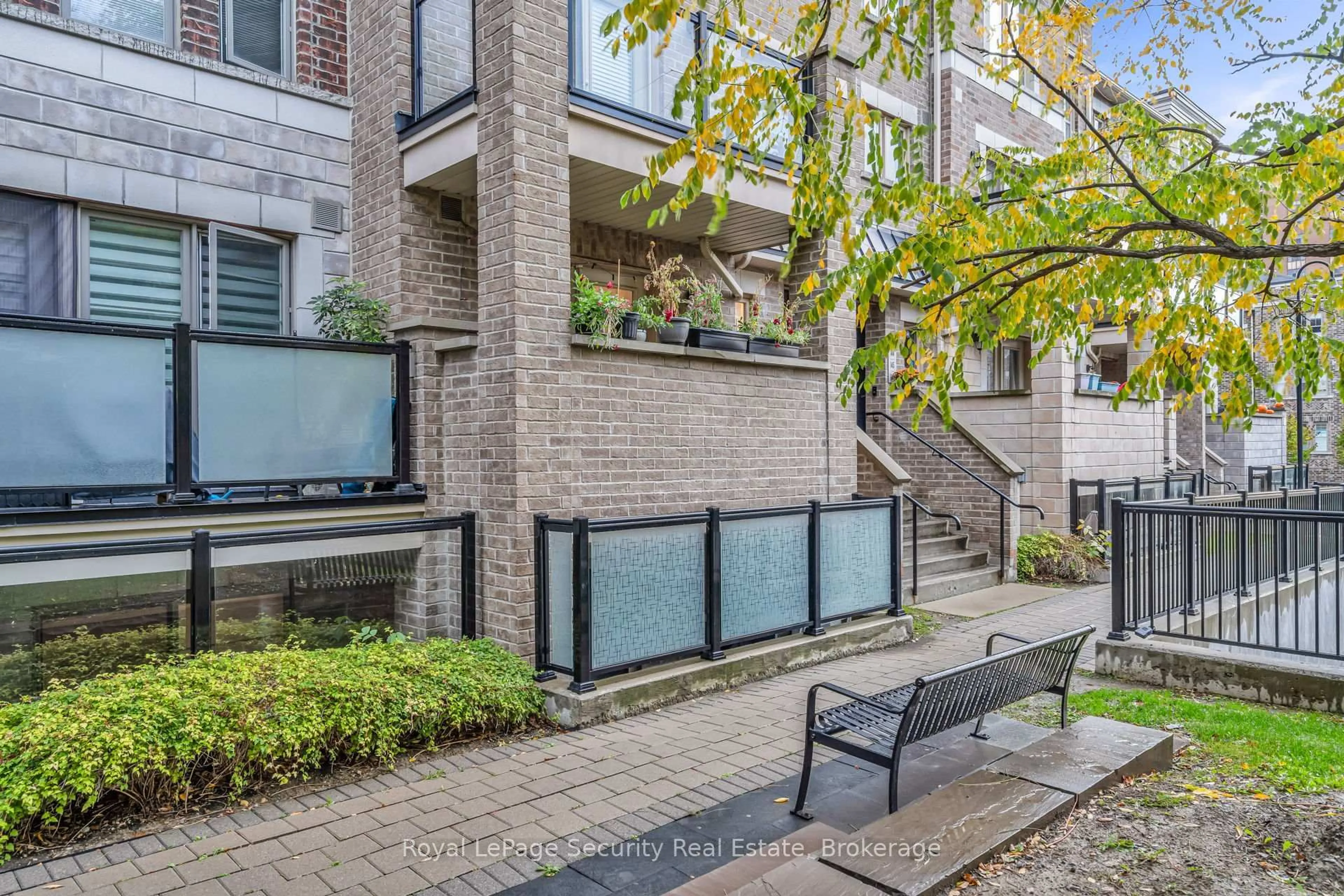 Patio, street for 80 Parrotta Dr #141, Toronto Ontario M9M 0E6