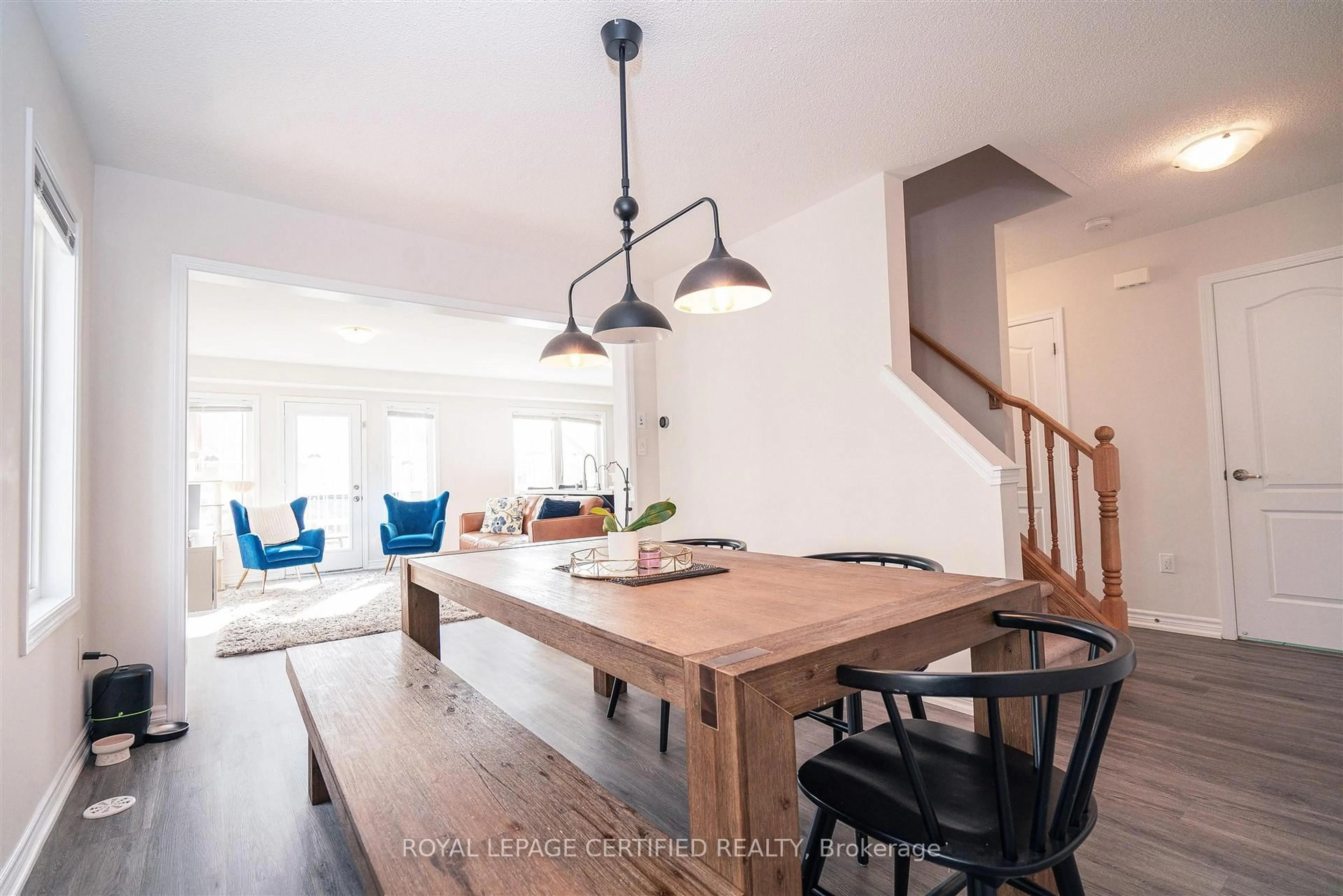 Open concept kitchen, unknown for 1657 Copeland Circ, Milton Ontario L9T 8X8