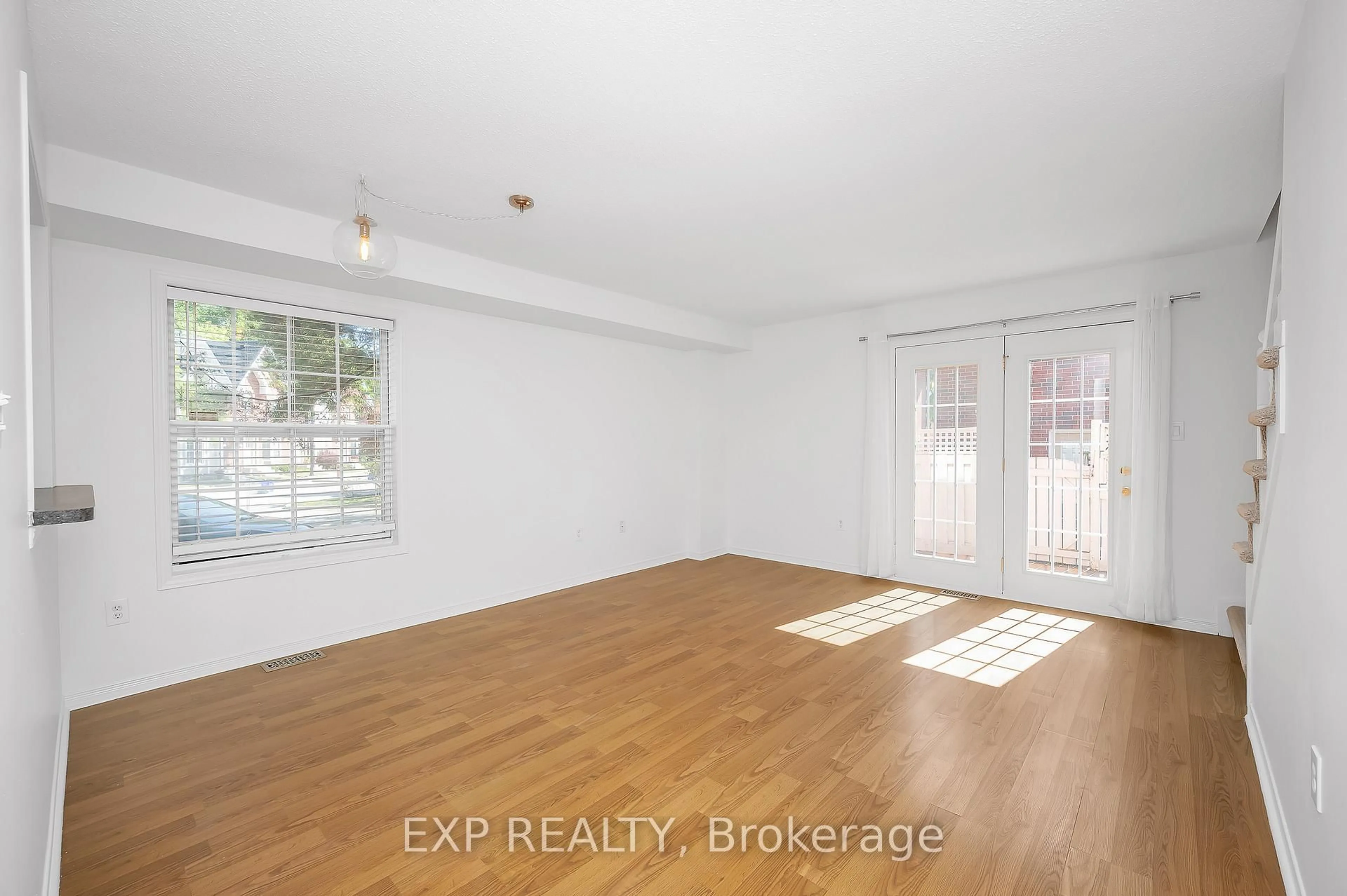 A pic of a room for 4200 Kilmer Dr #64, Burlington Ontario L7M 4Y3